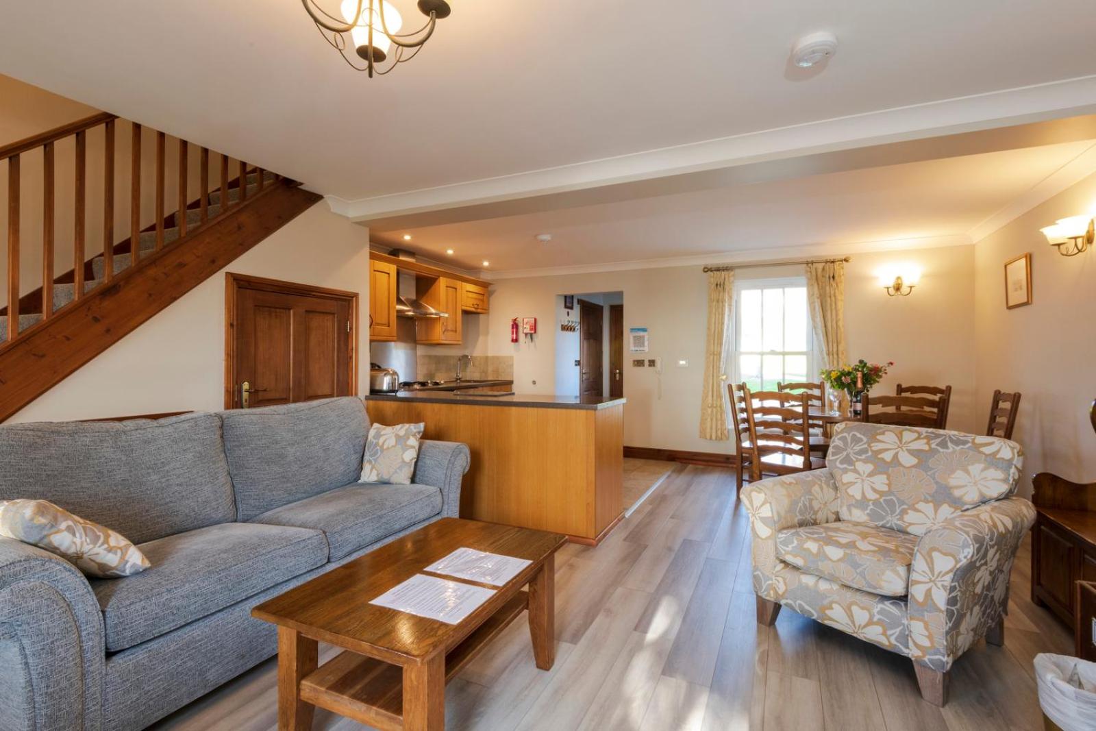 Two-Bedroom Cottage (No dogs)  photo 1