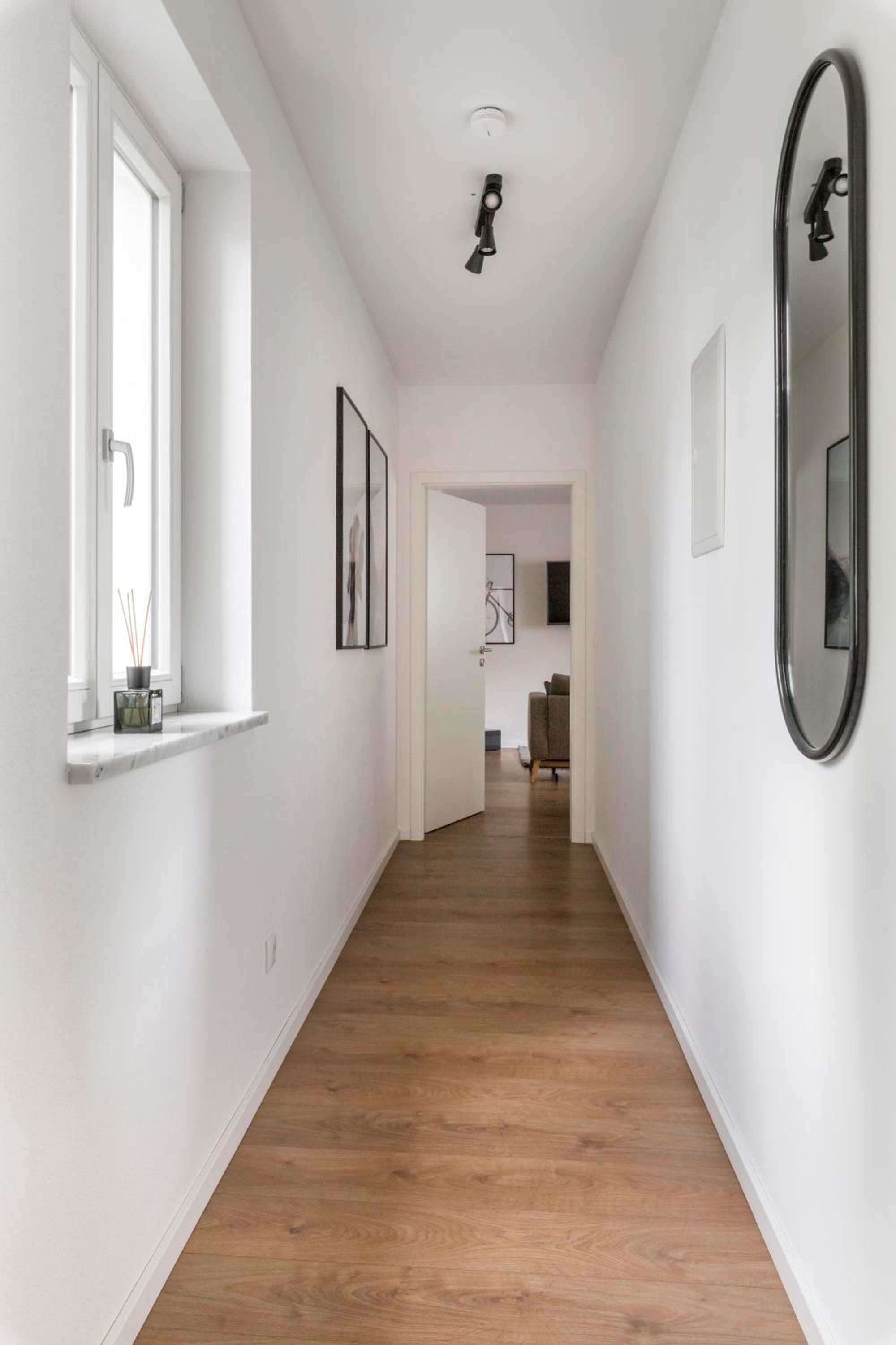 One-bedroom Suite with balcony (Innenhof) - Photo 4