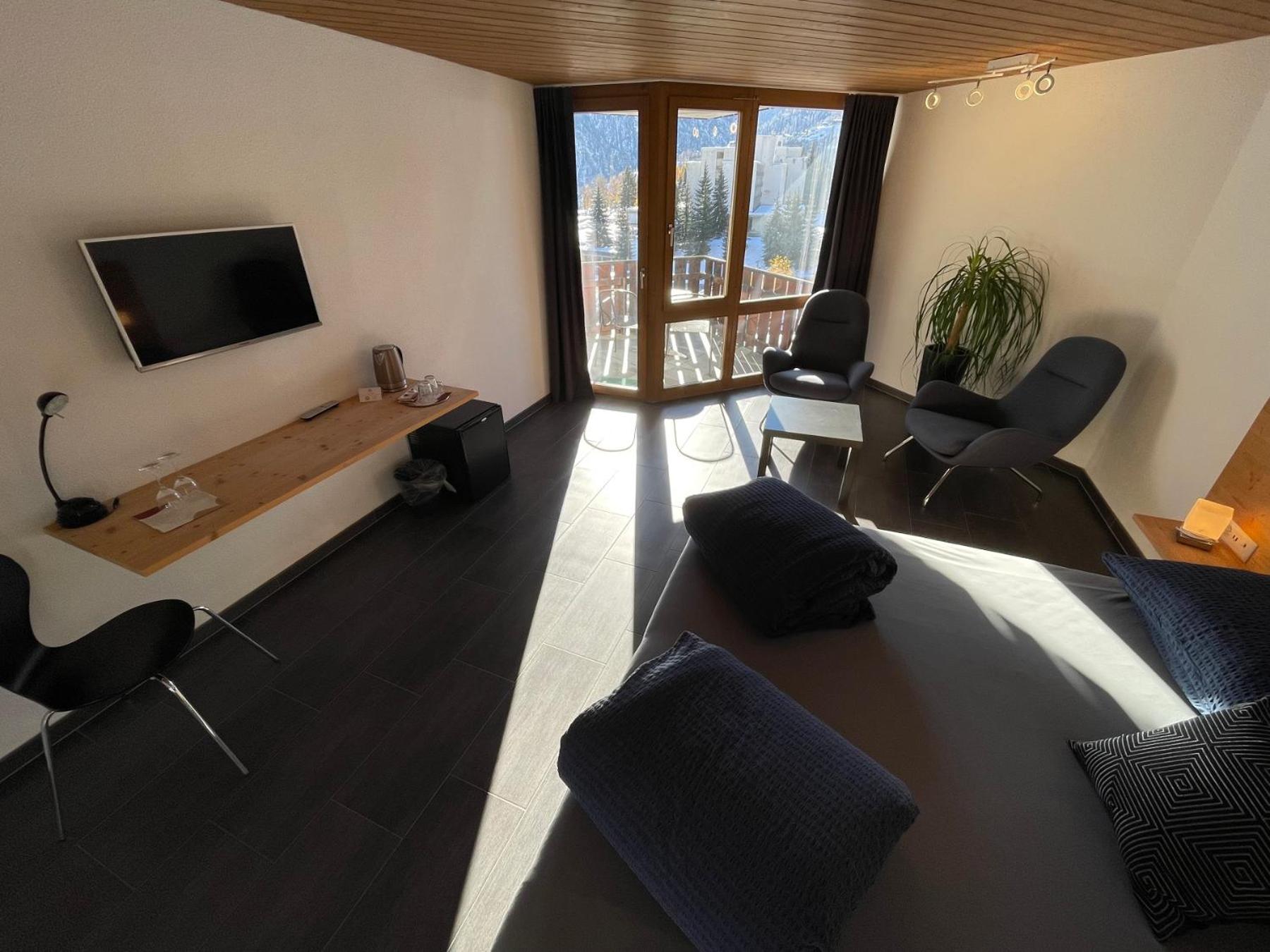 Double Room - Photo 1
