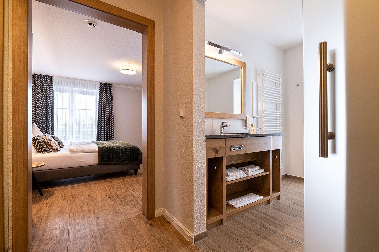 Comfort Double Room with Balcony - Photo 13