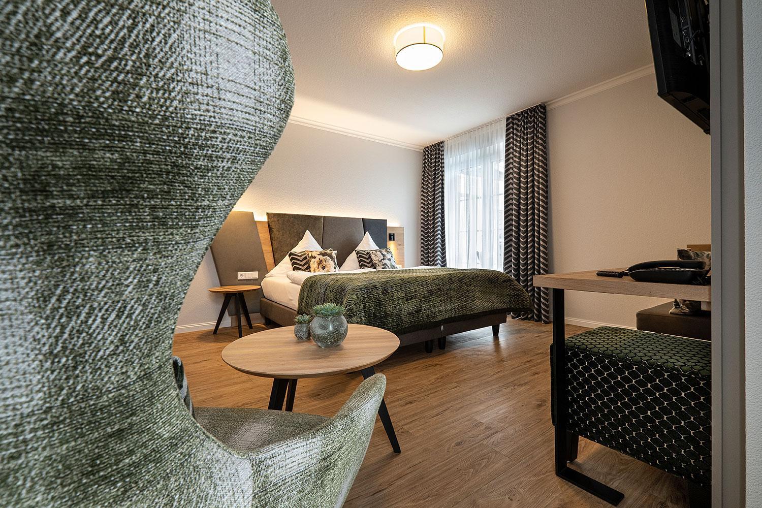 Comfort Double Room with Balcony - Photo 12