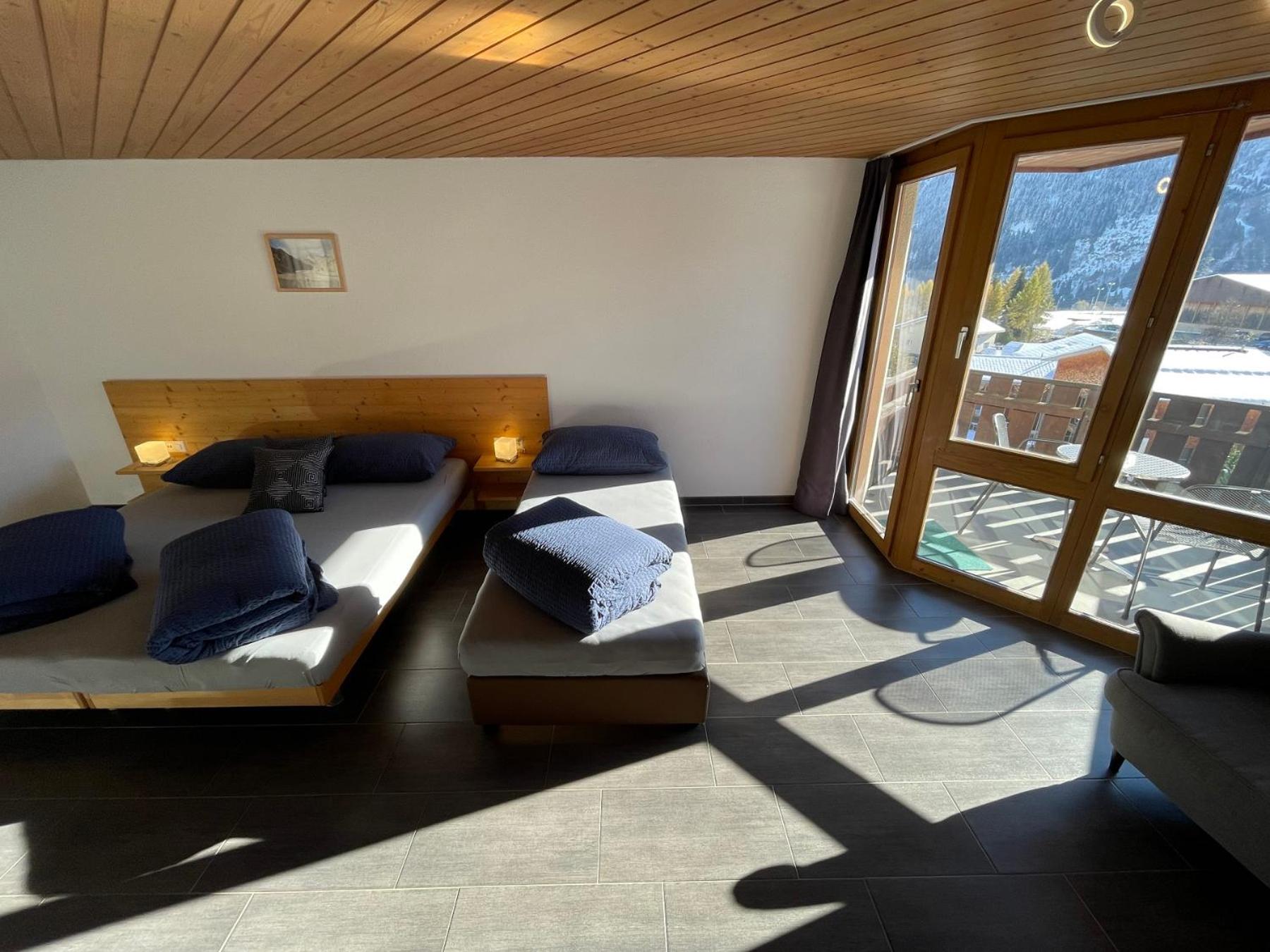 Family Room with Bath - Photo 8