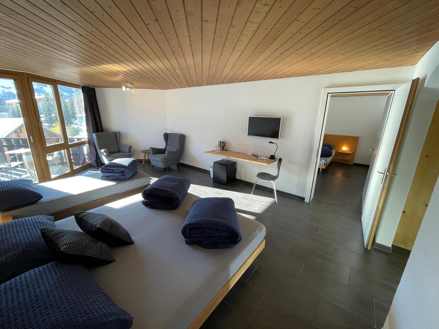 Family Room with Bath - Photo 9