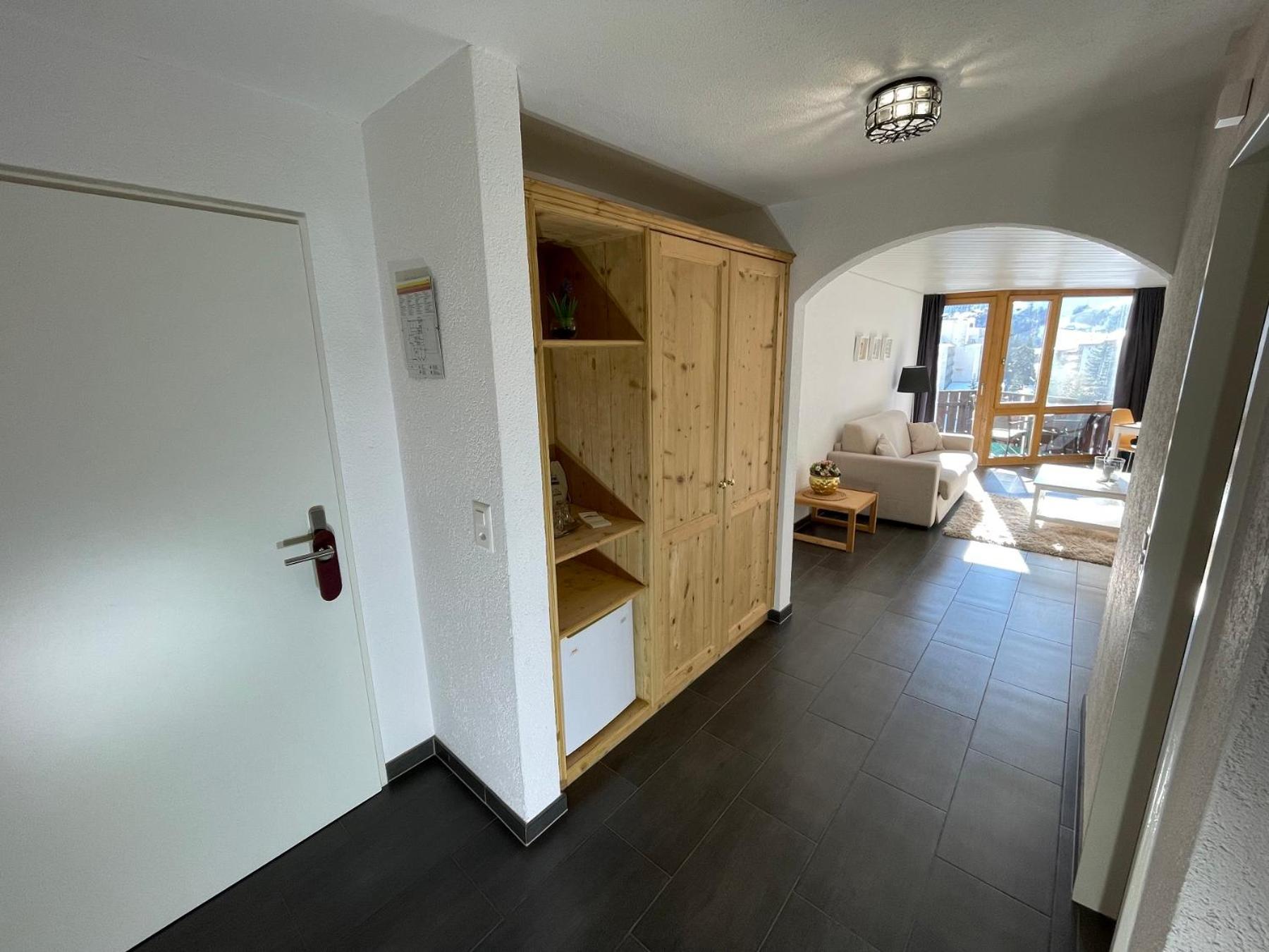Suite with Mountain View - Photo 4