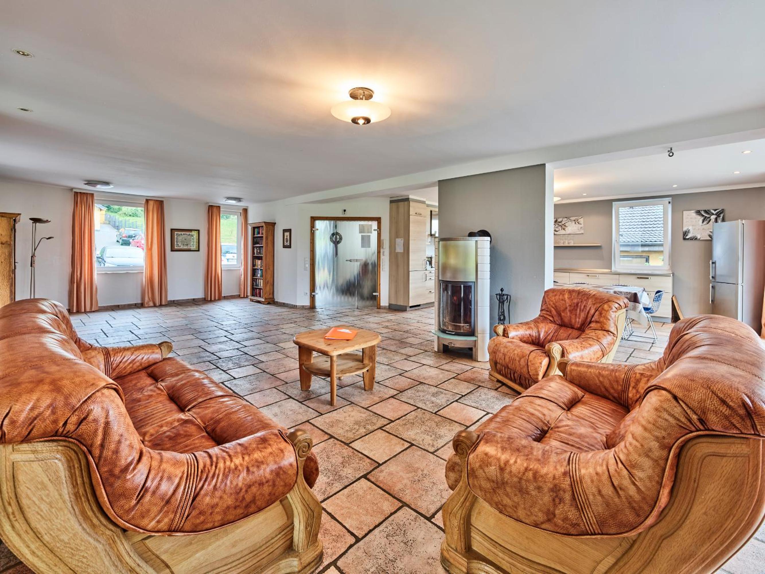 Four-Bedroom House photo 2