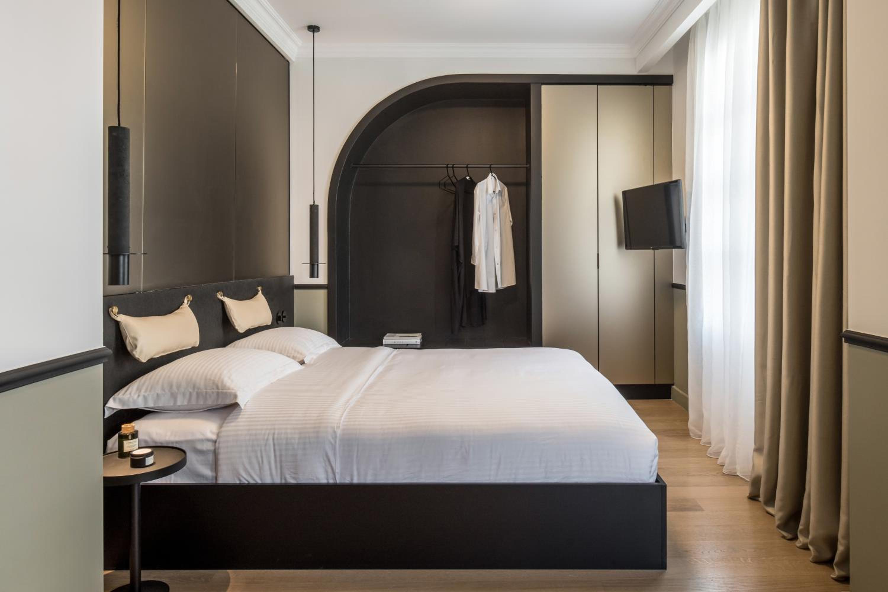 Deluxe Suite - Photo 4