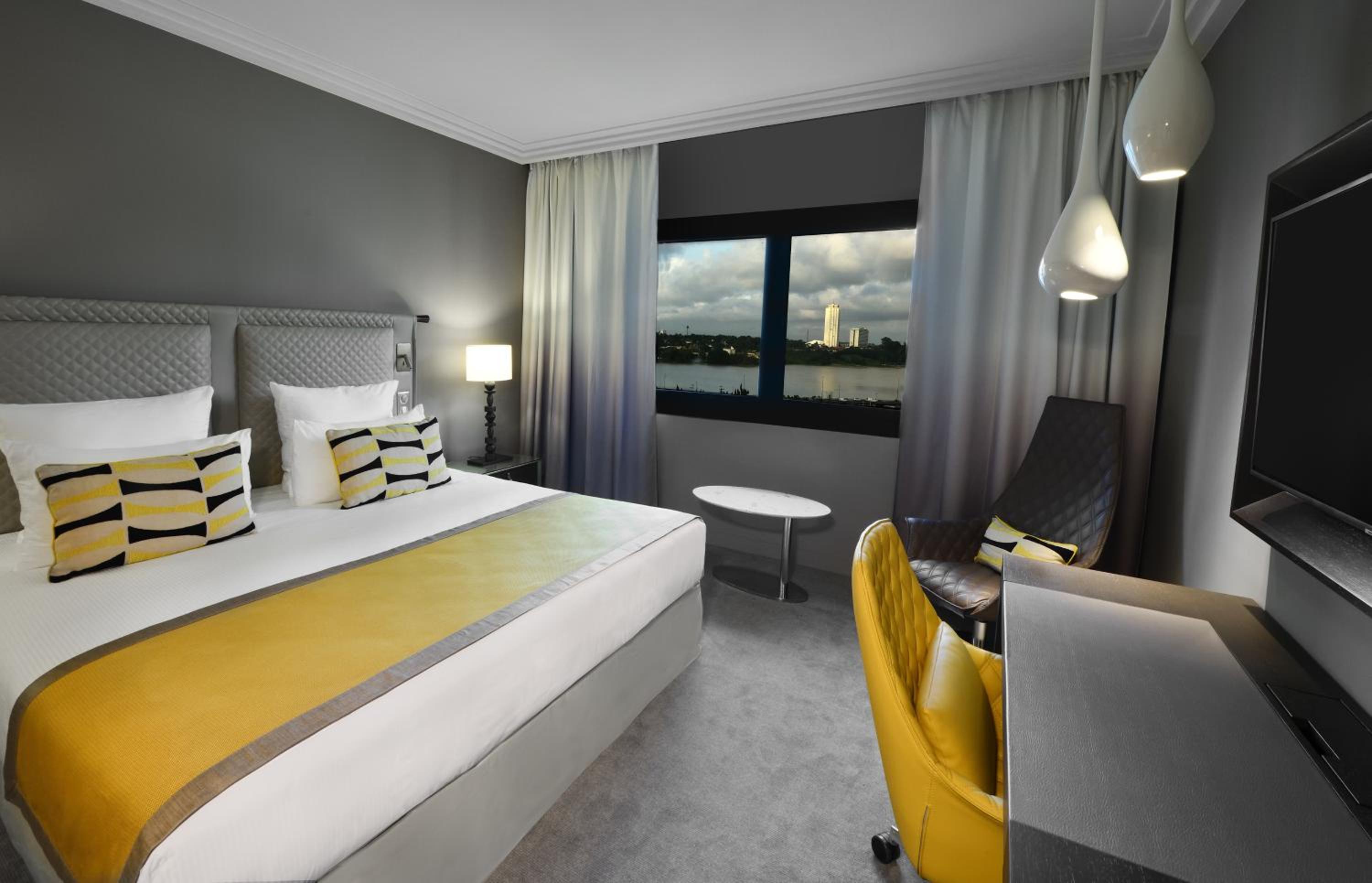 Superior King Room - Executive Floor photo 3