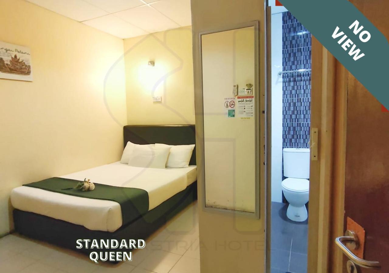 Standard Queen Room photo 3