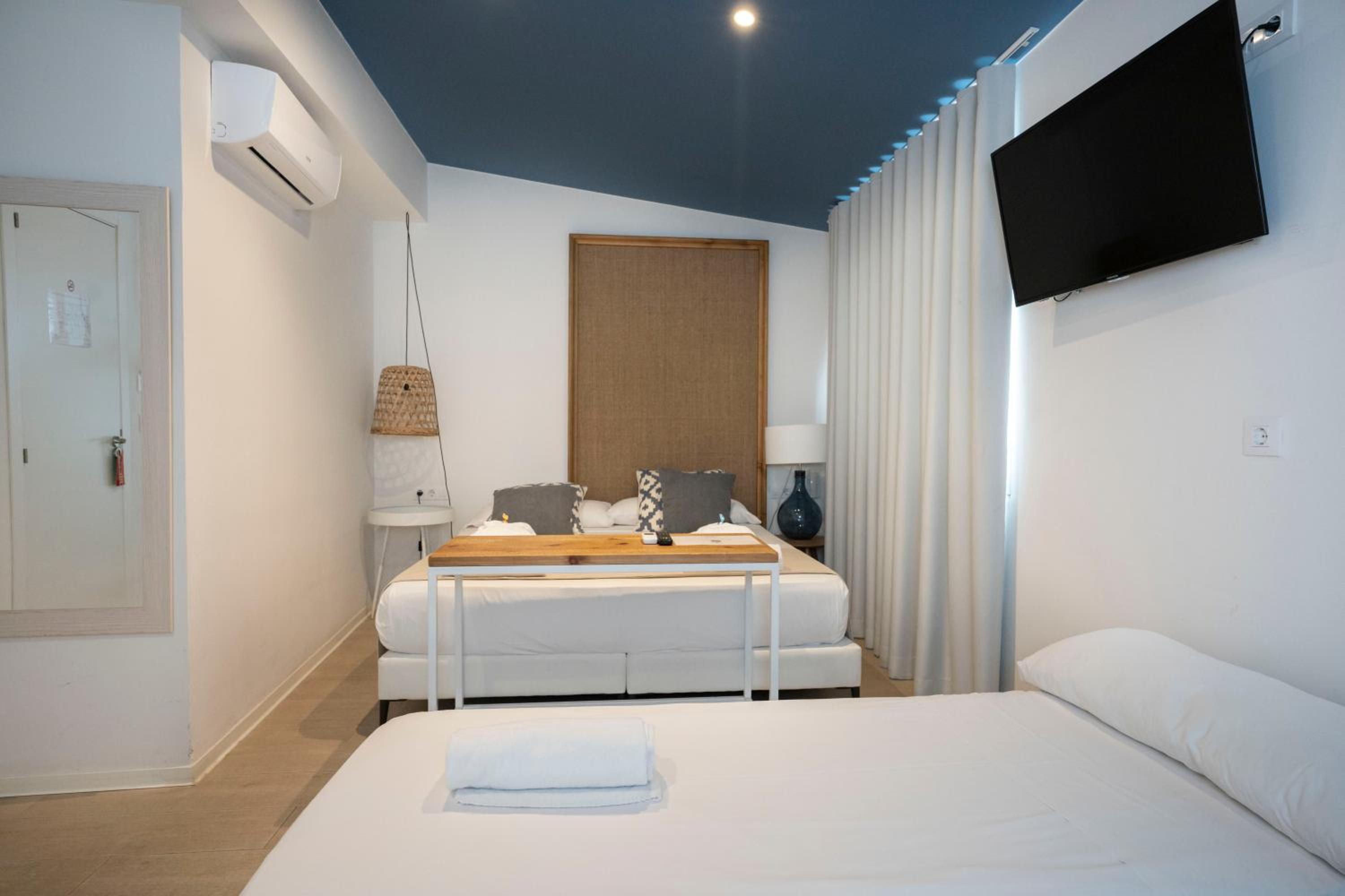 Triple Room - Photo 5