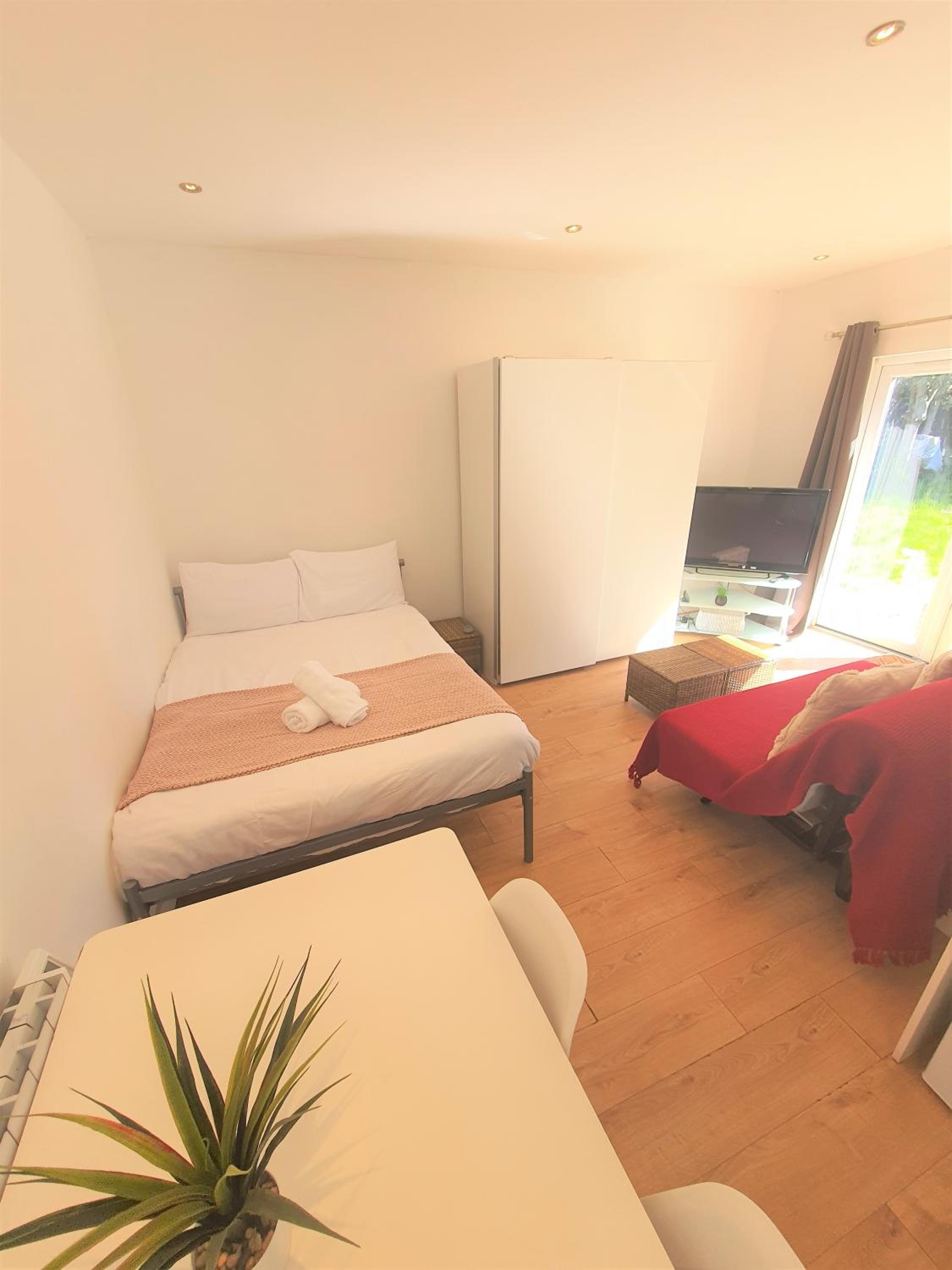 Studio with Garden View photo 1