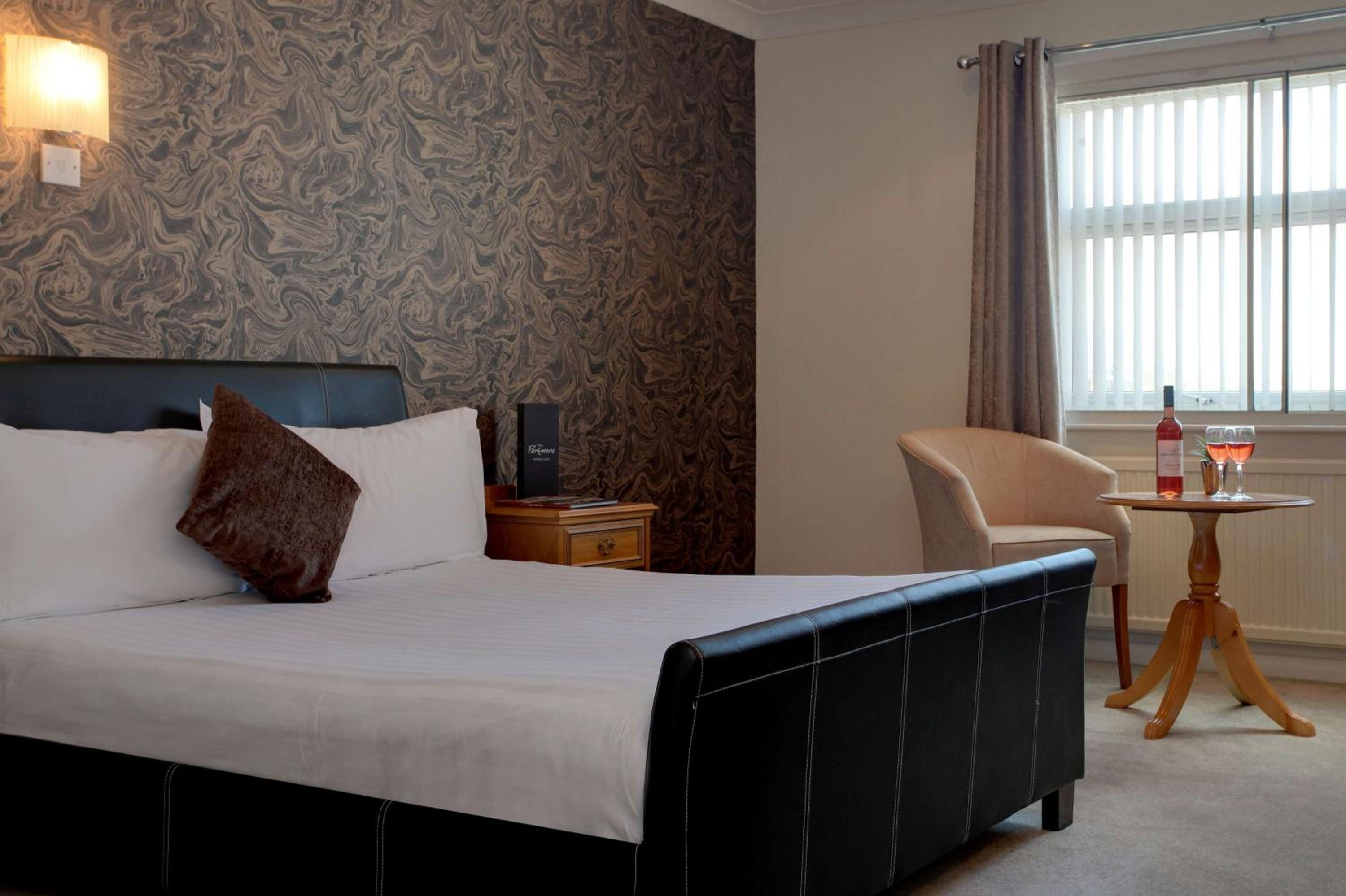 Standard Double Room - Non-Smoking photo 3