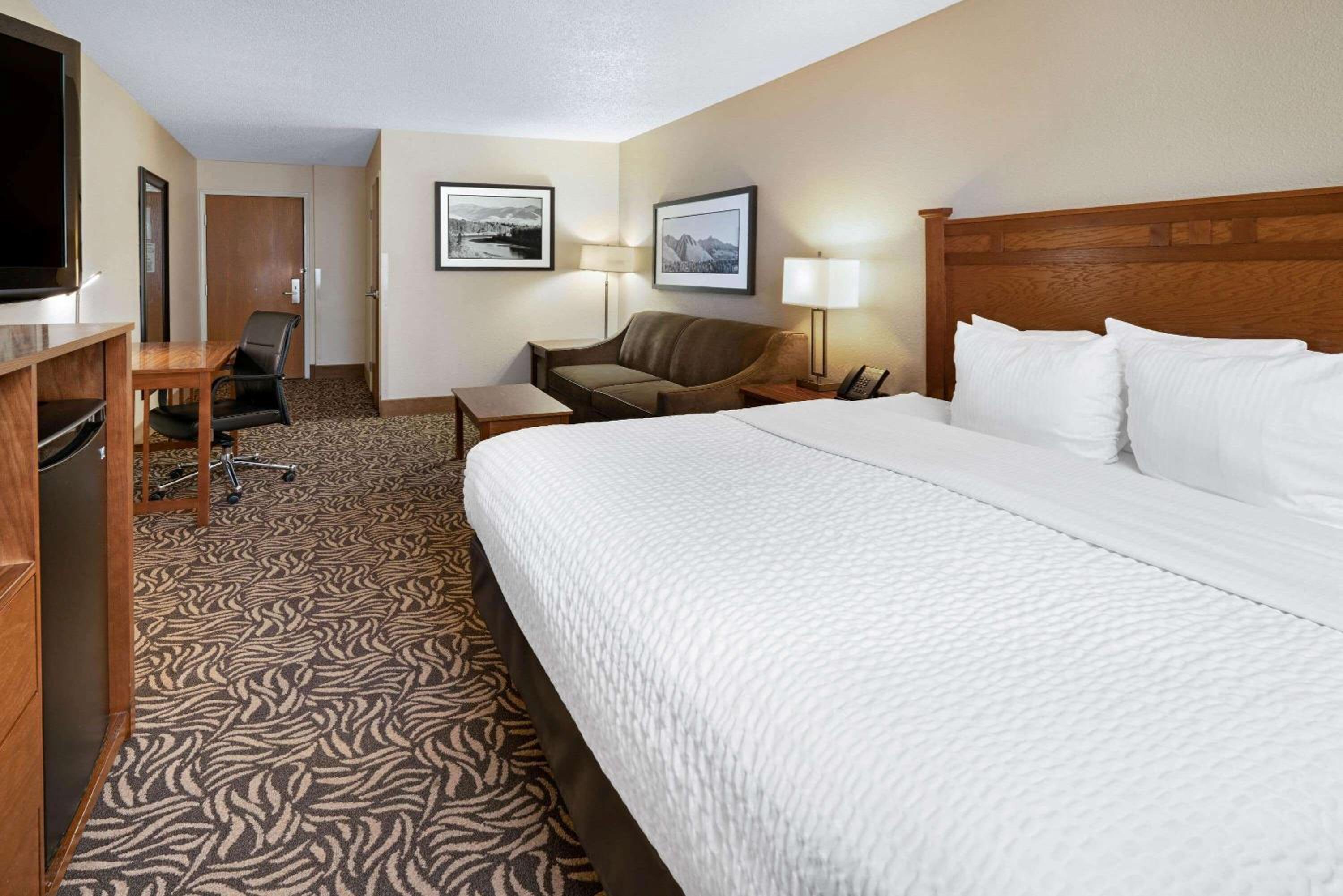 Executive King Room - Disability Access photo 2