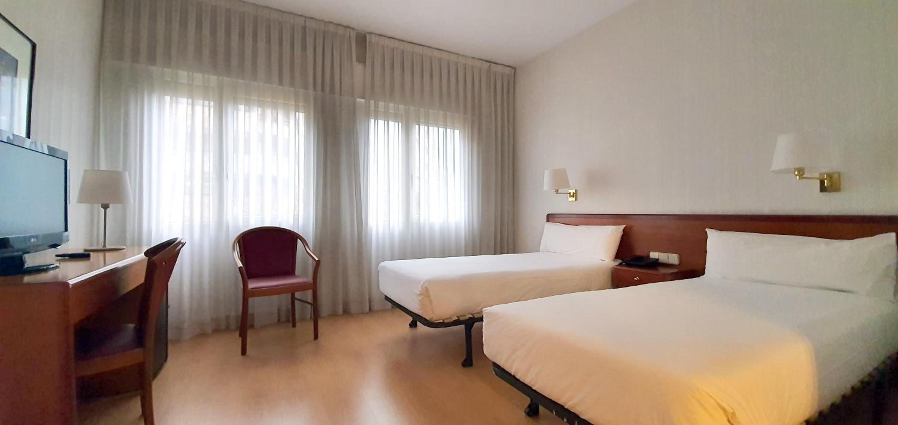 Habitación Doble o con Dos Camas