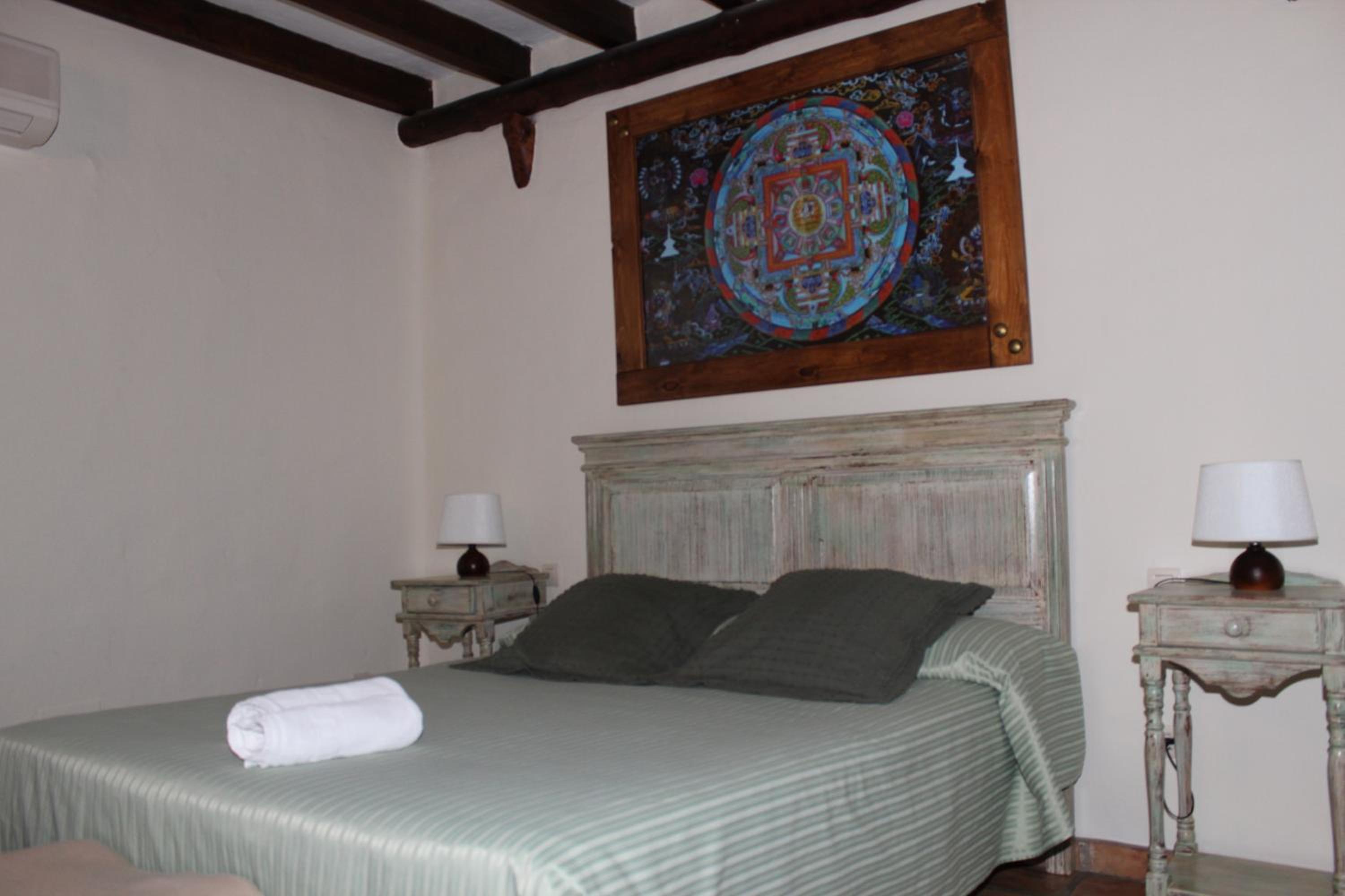 Double Room - Photo 9