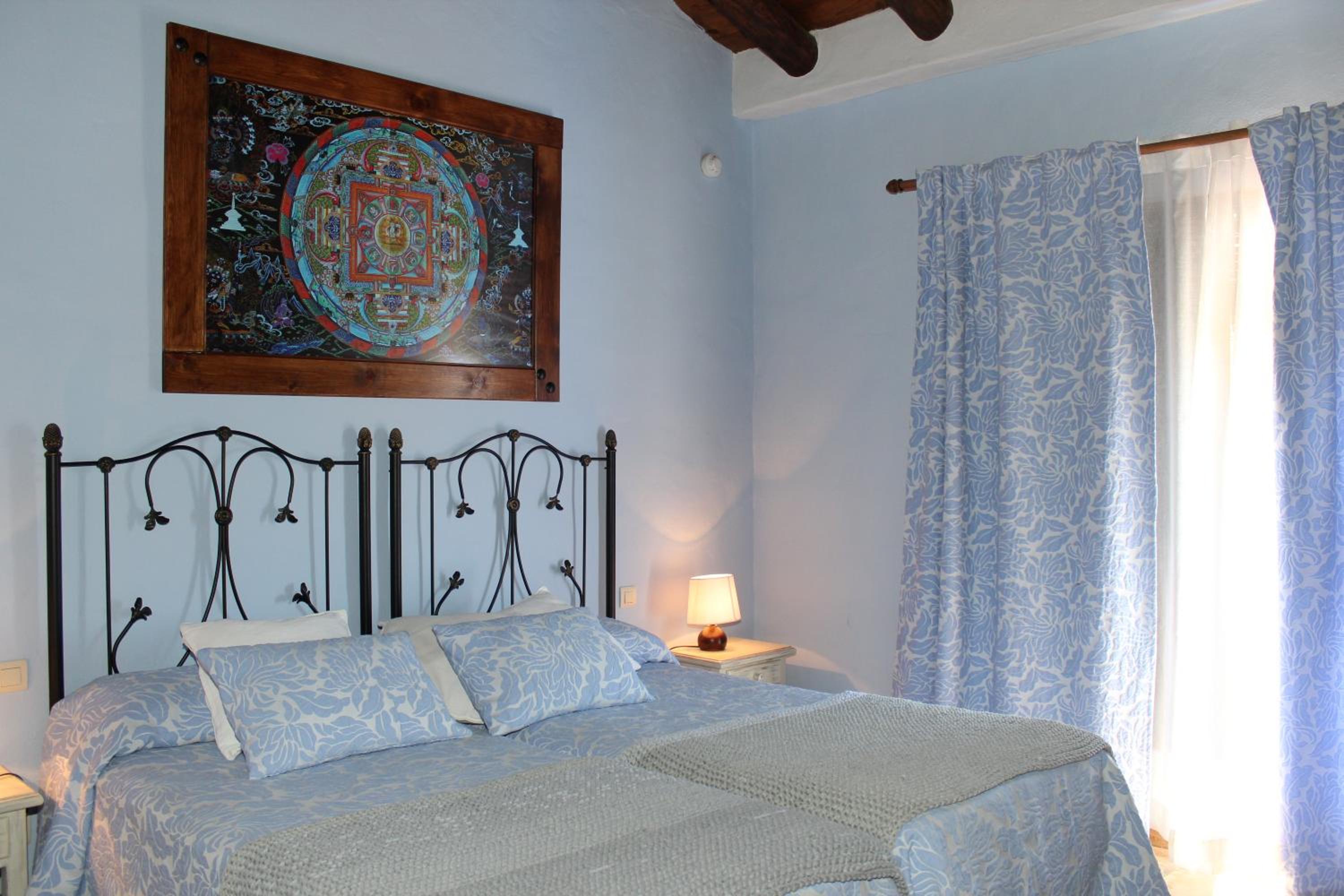 Double Room - Photo 10