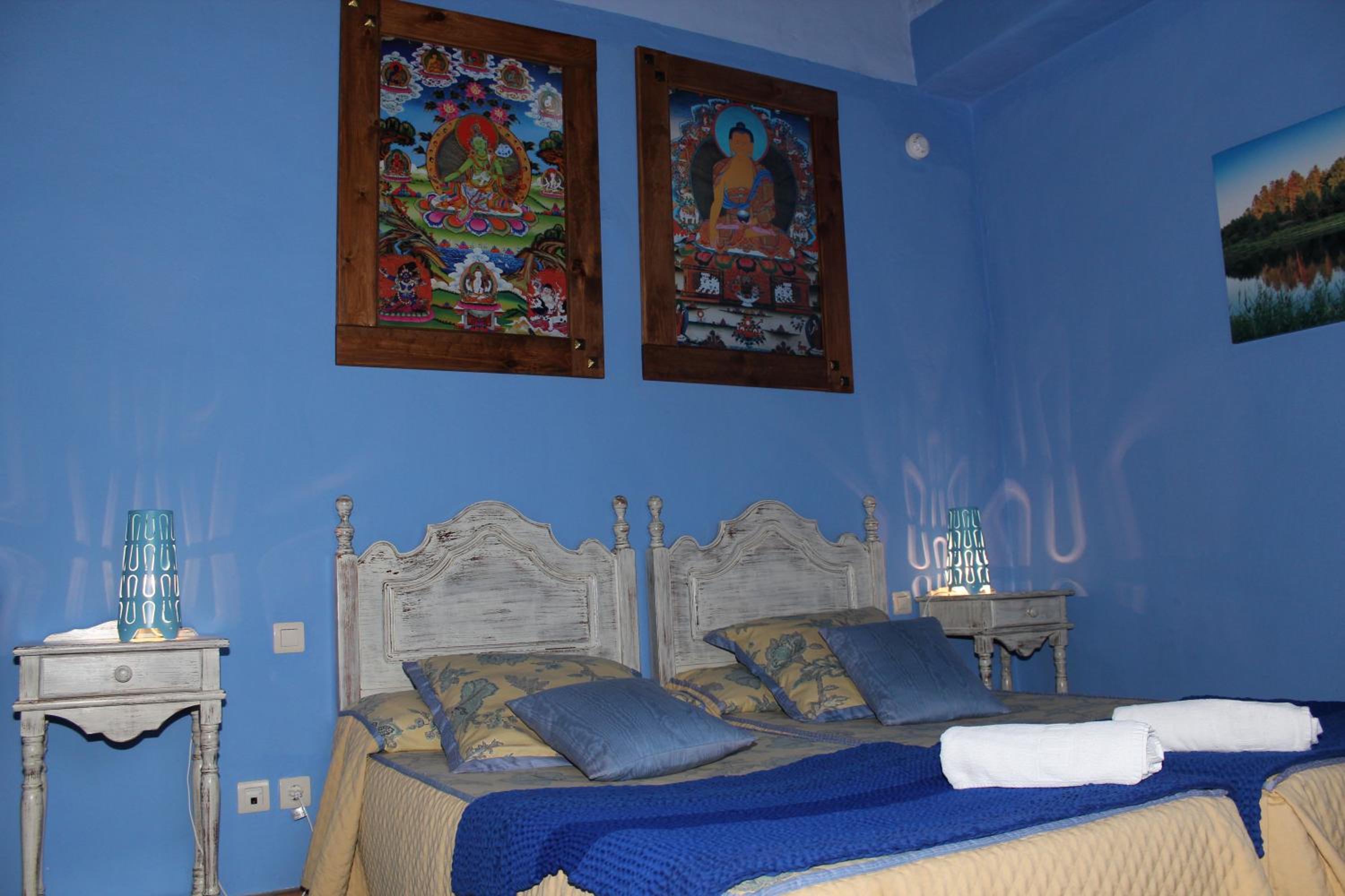 Double Room - Photo 11