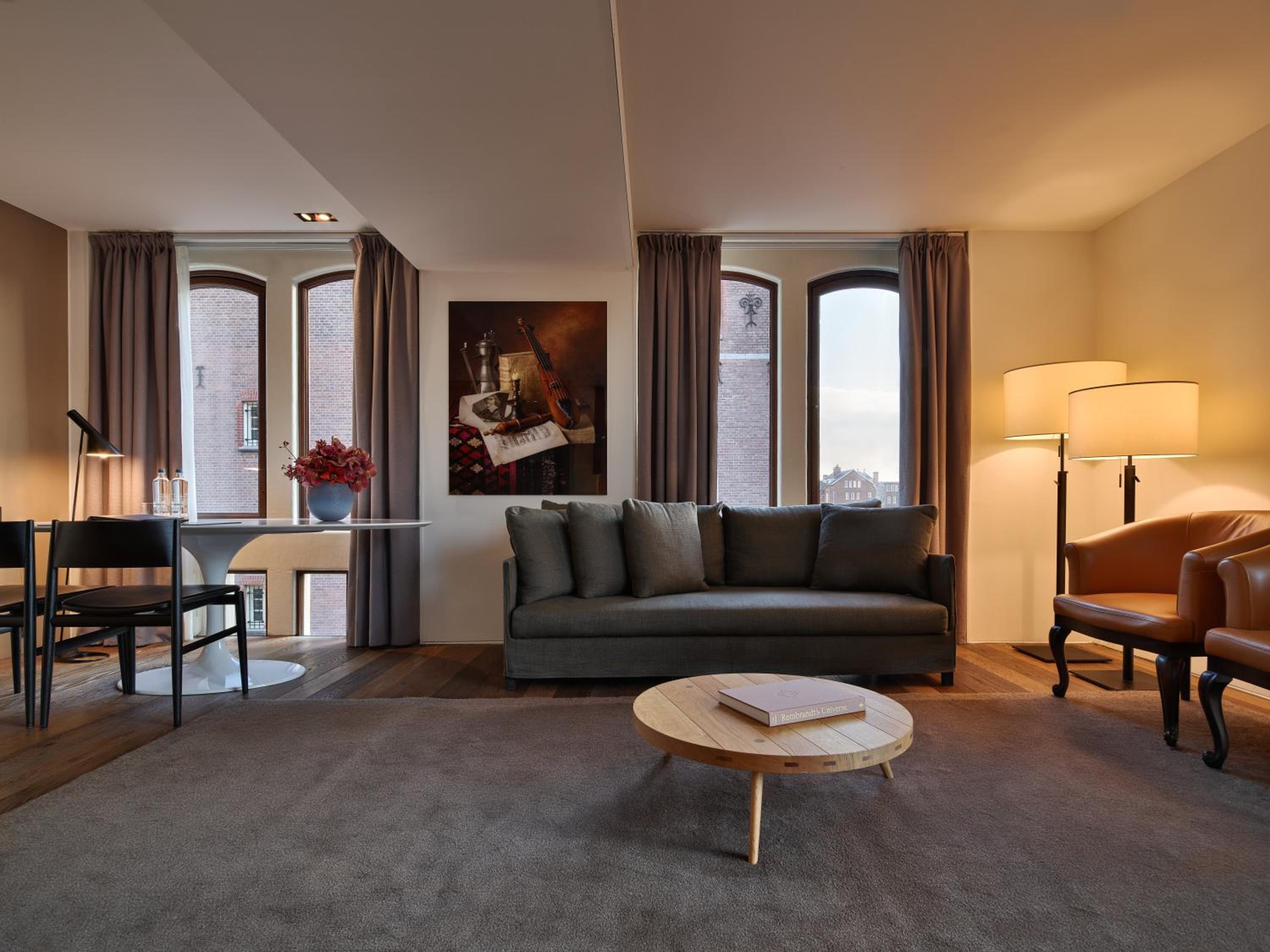 Two-Bedroom Concerto Suite