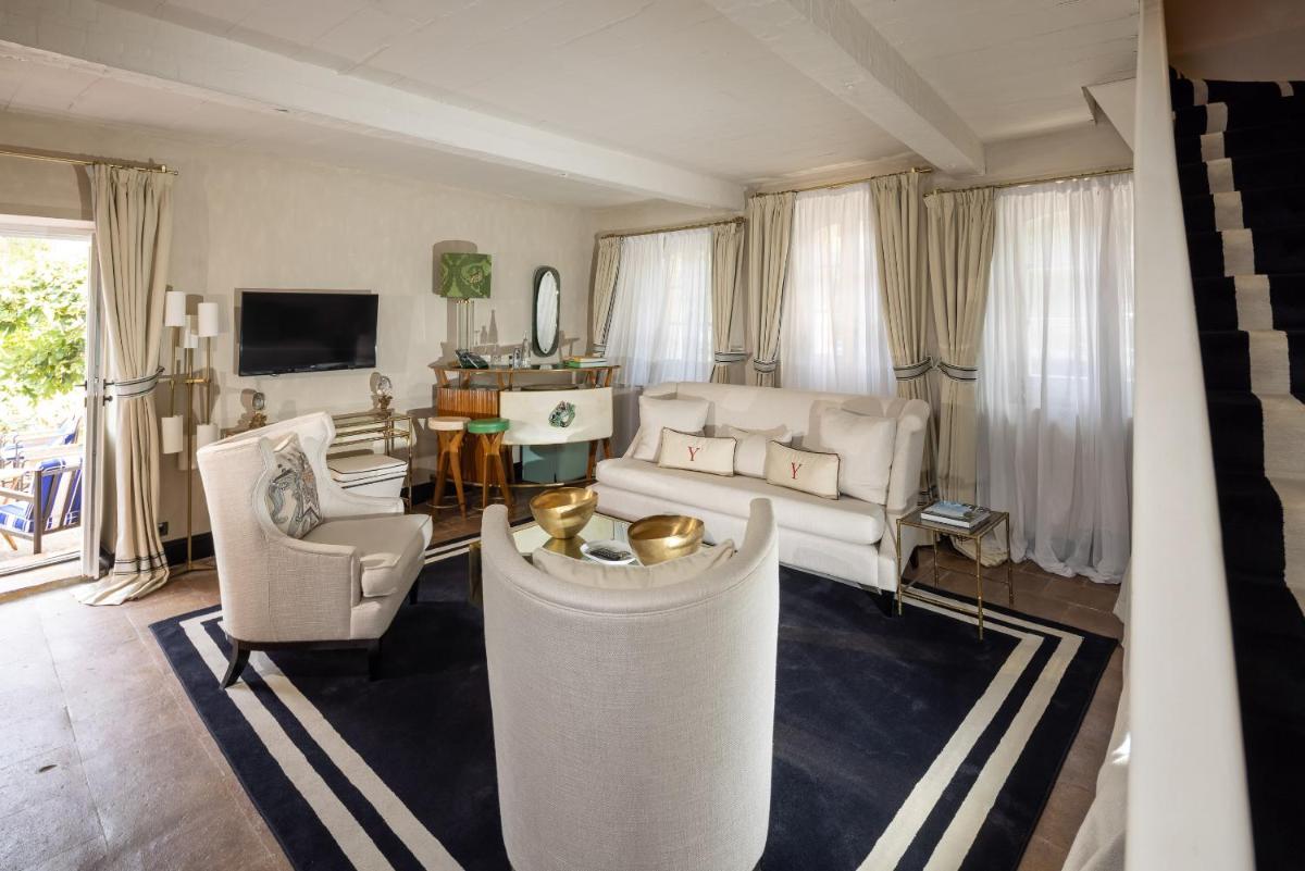 Duplex Suite with Terrace & Garden View photo 2