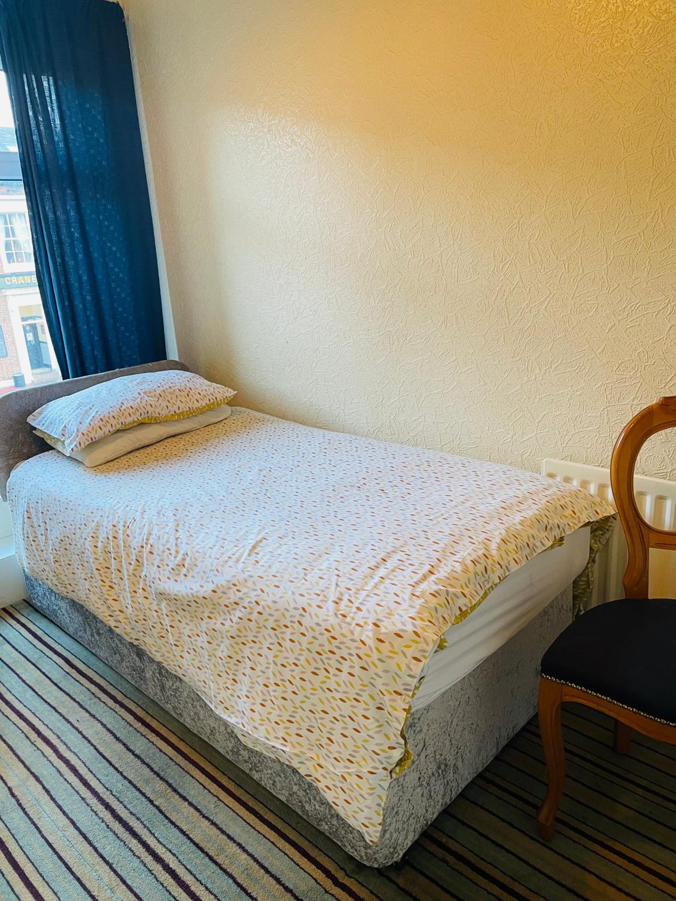 Standard Single Room with Shower