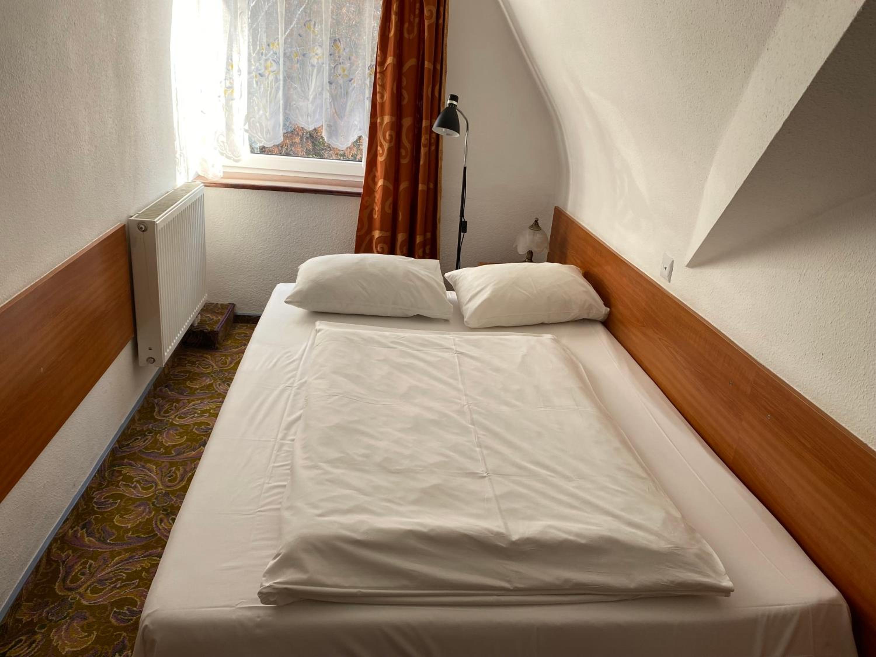 Single Room photo 3