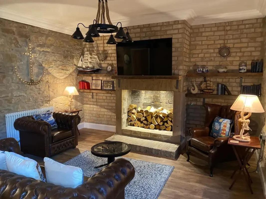 Three-Bedroom House photo 1