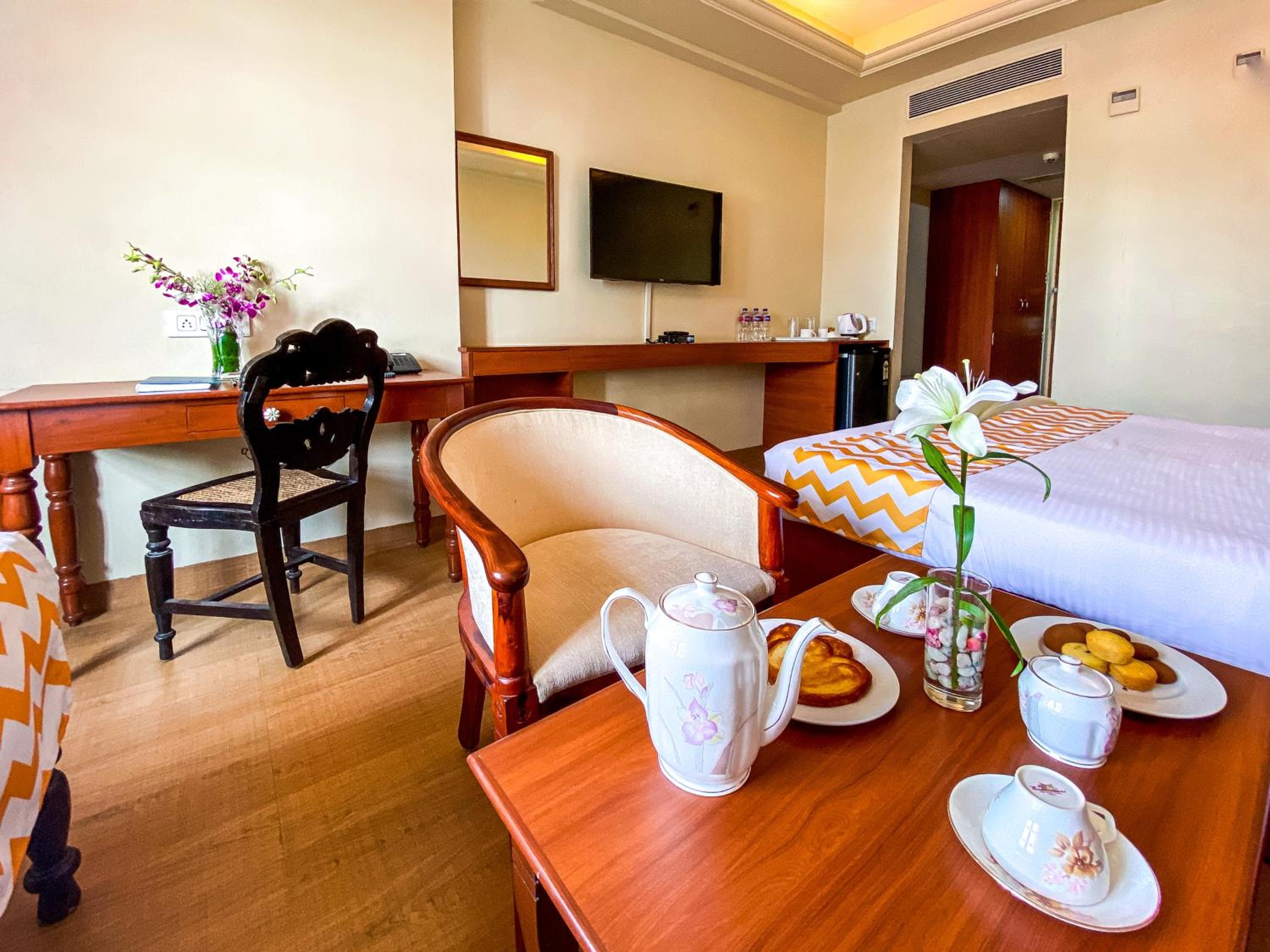 Executive Room