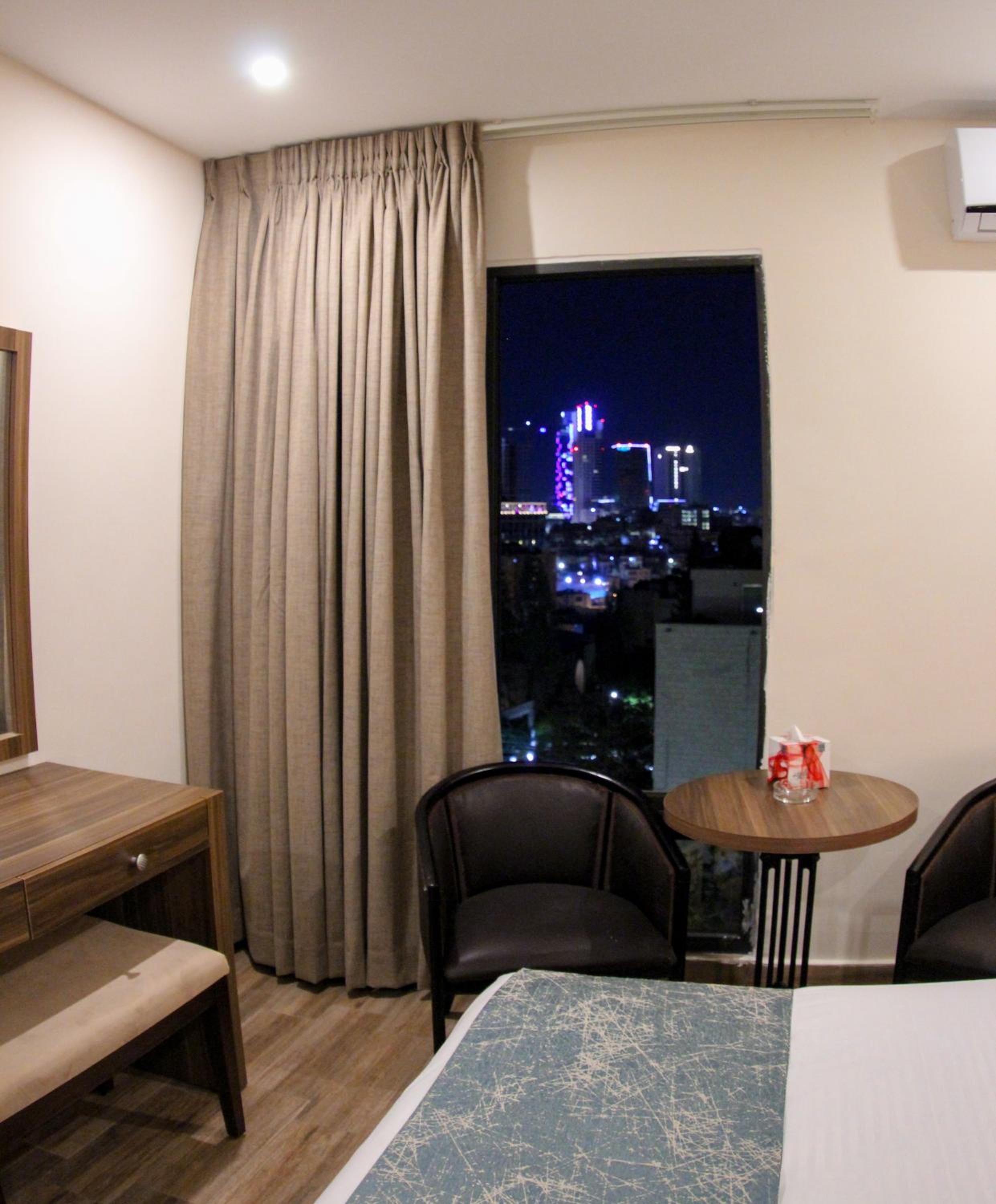 Superior Double or Twin Room - Photo 20