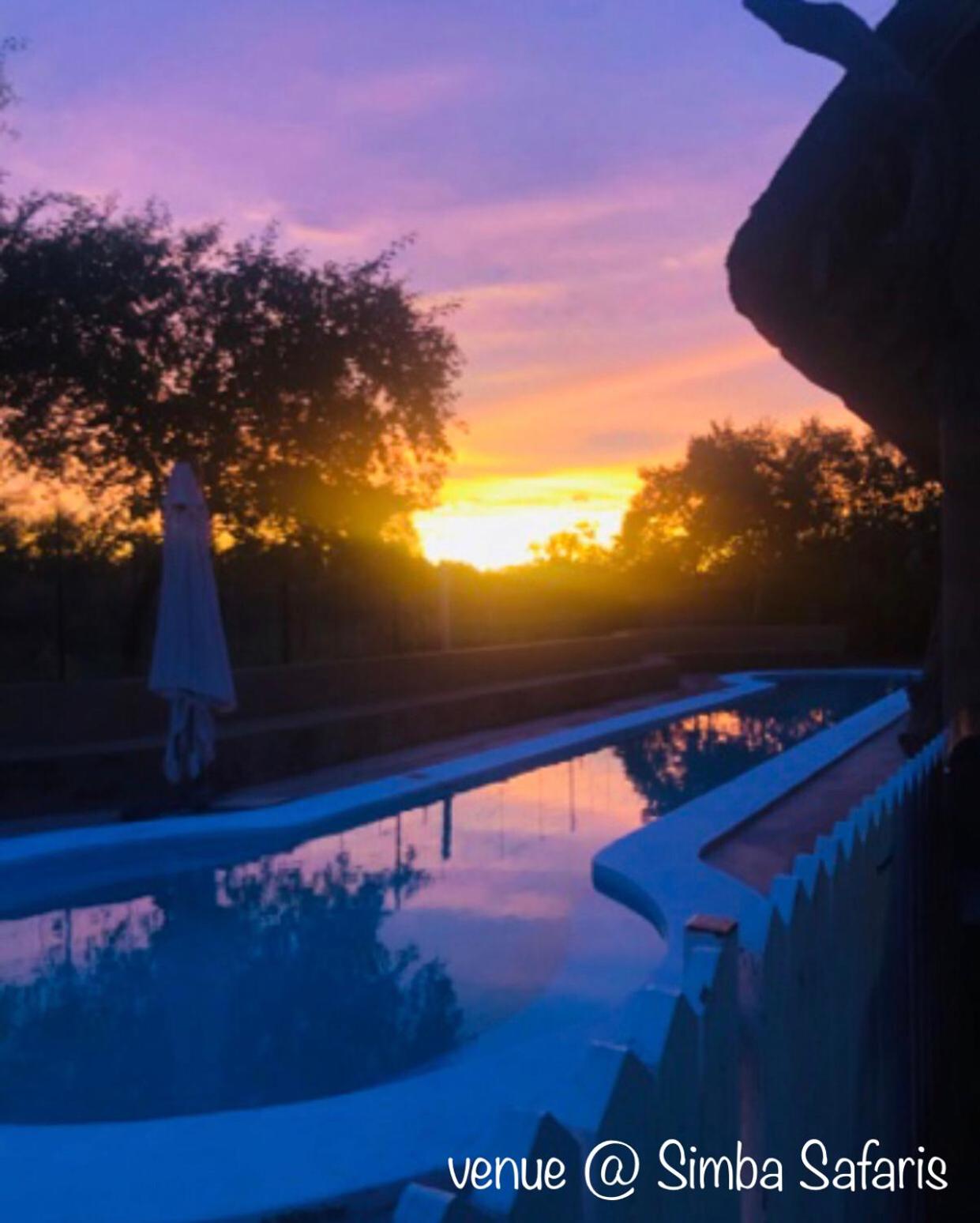 Honeymoon King Room - Photo 21
