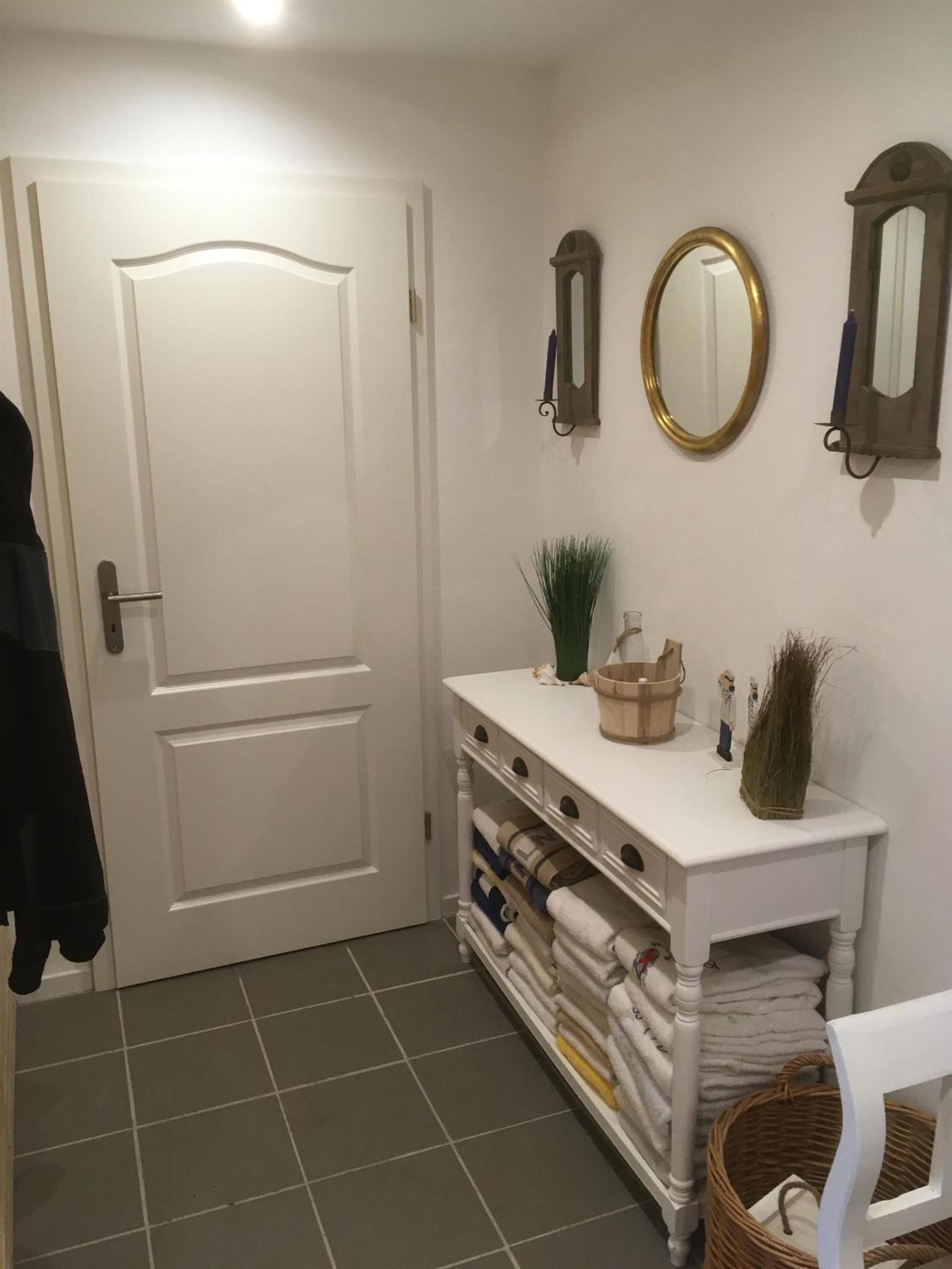Two-Bedroom House photo 2
