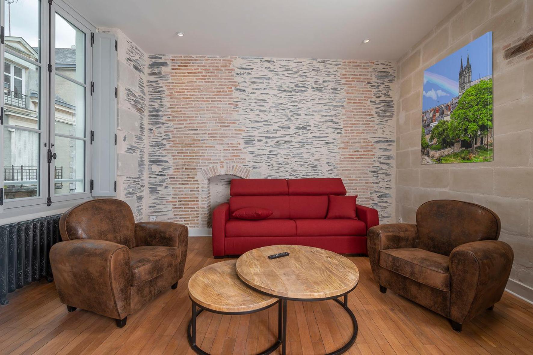 Two-Bedroom Apartment - Photo 7