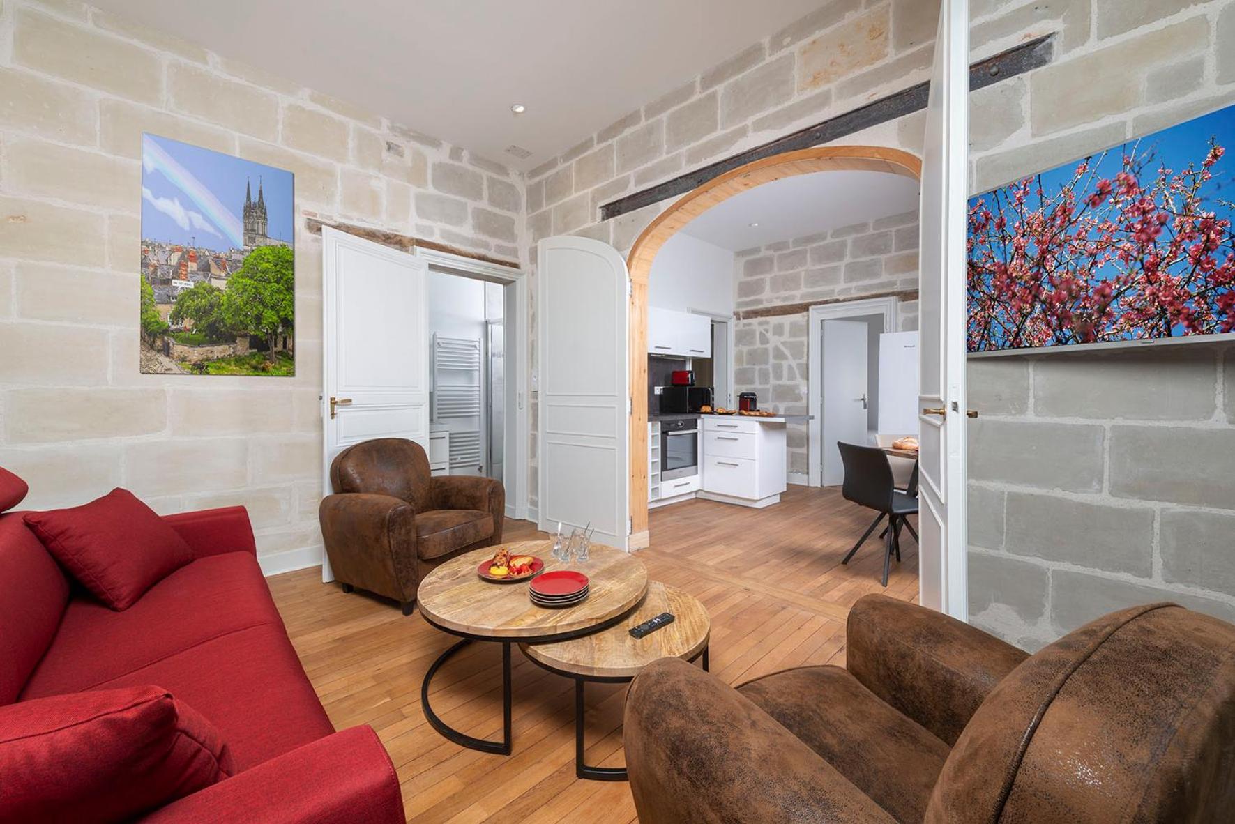 Two-Bedroom Apartment - Photo 9