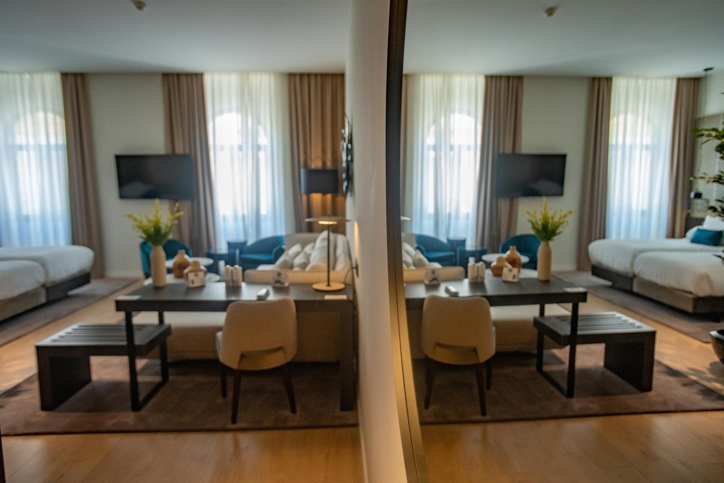 Junior Suite - Photo 11