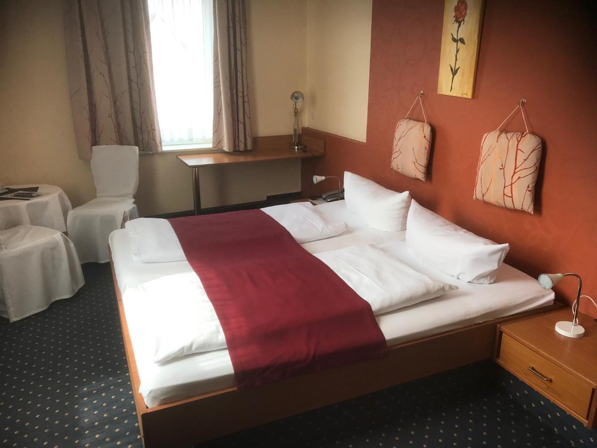 Double Room photo 3