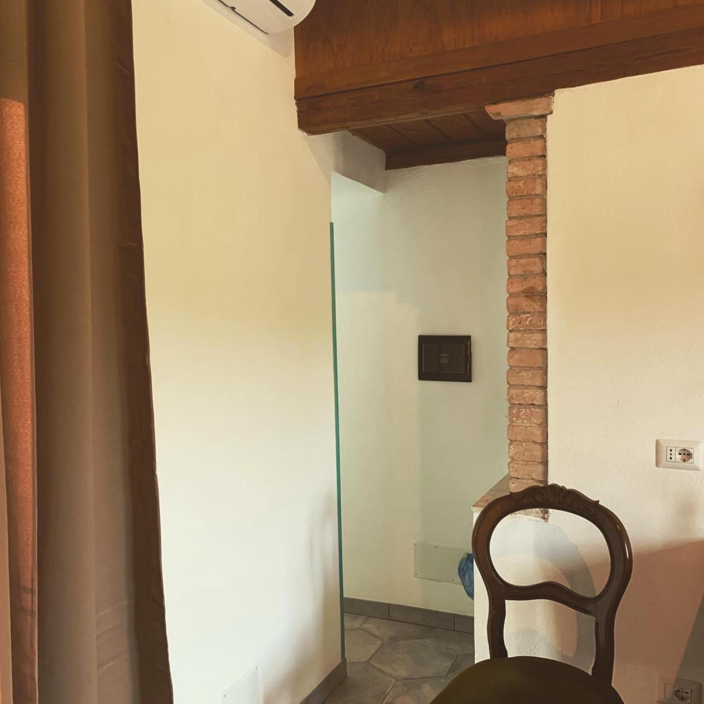 Double Room with Private Bathroom - Photo 1