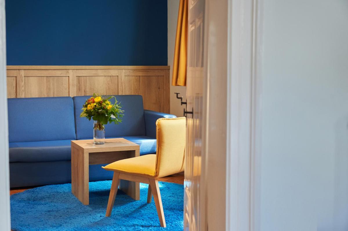 Standard Suite - Photo 3
