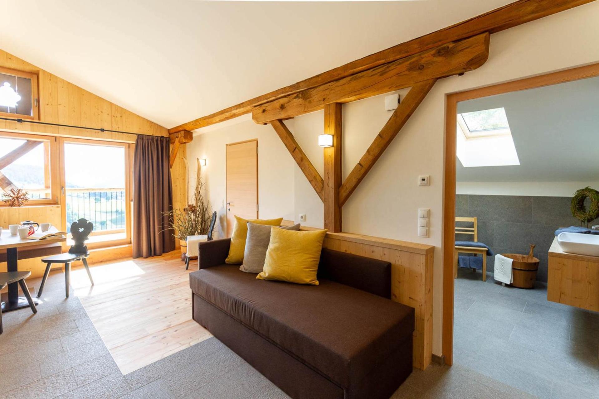 Two-Bedroom Deluxe Apartment with Garden View