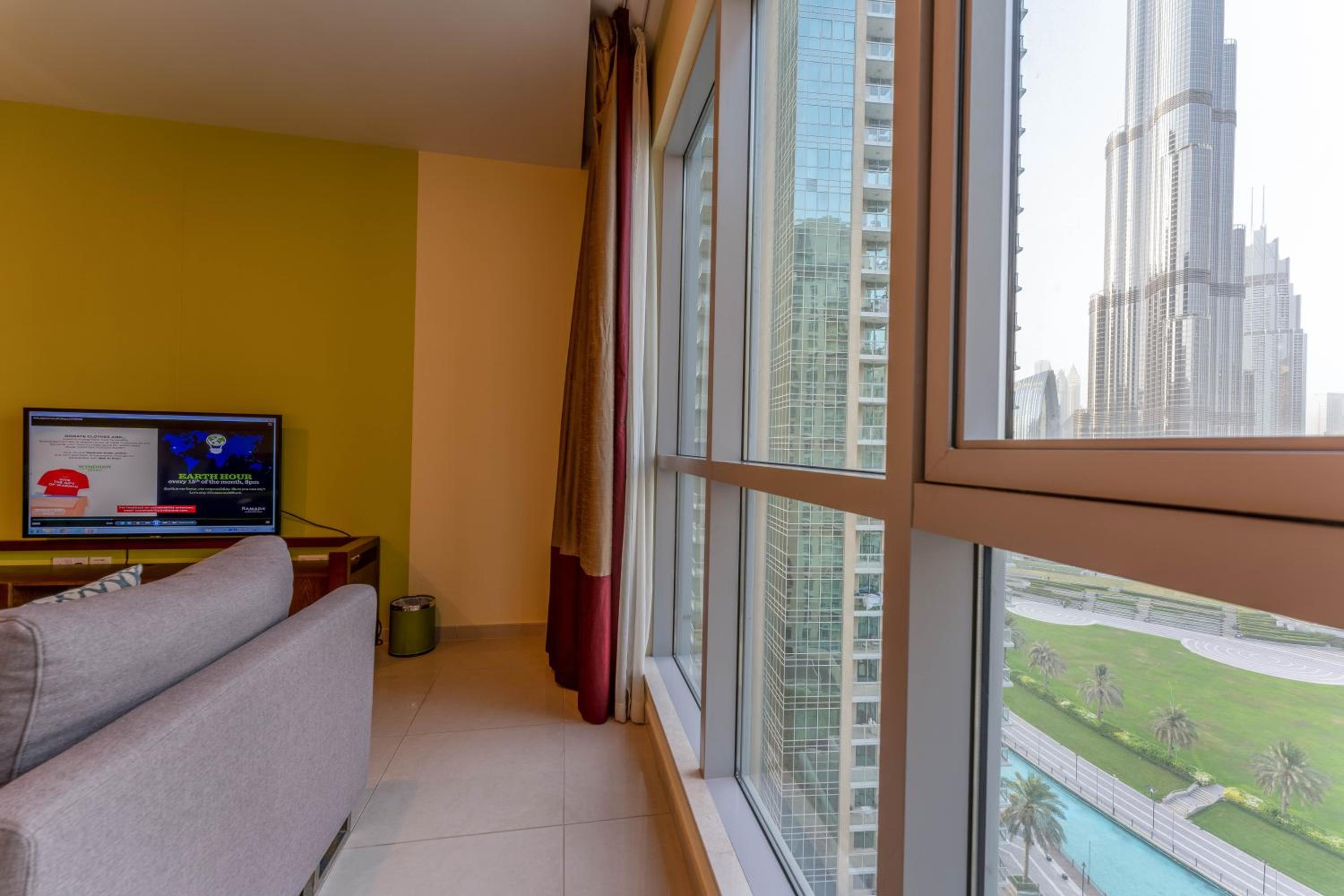 2 Bedroom, Balcony Burj Khalifa View, Non-Smoking