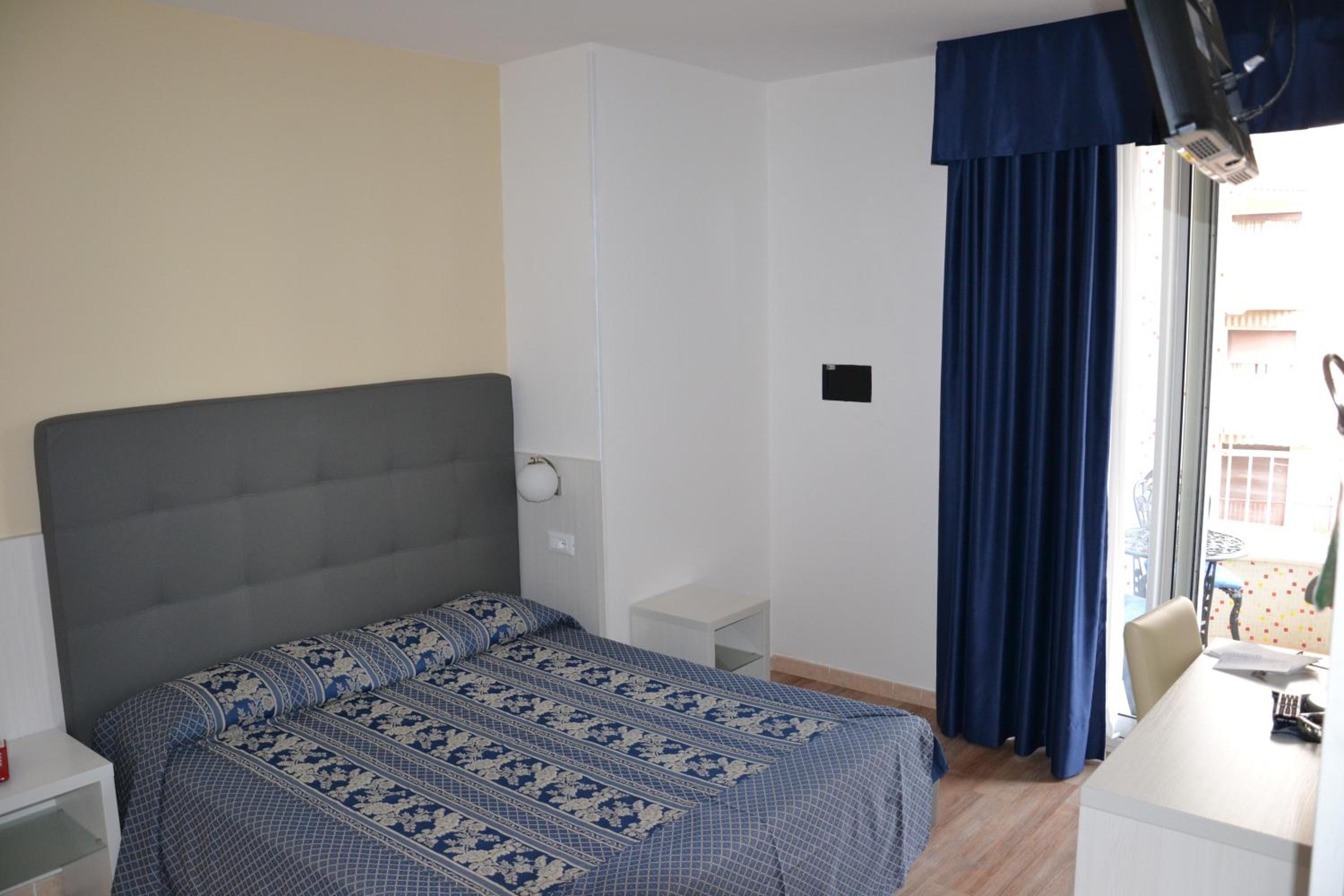 Superior Double Room - Photo 13