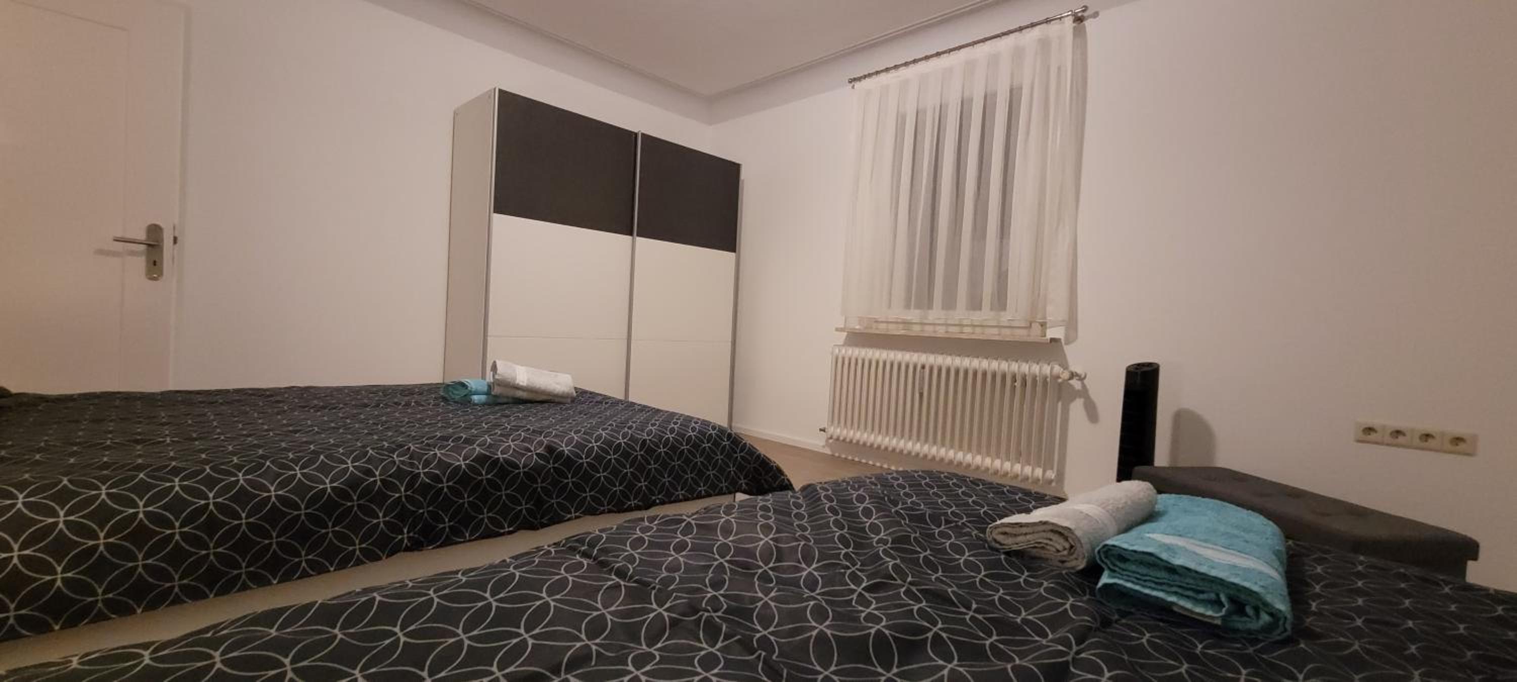 Apartment with Terrace - Photo 4