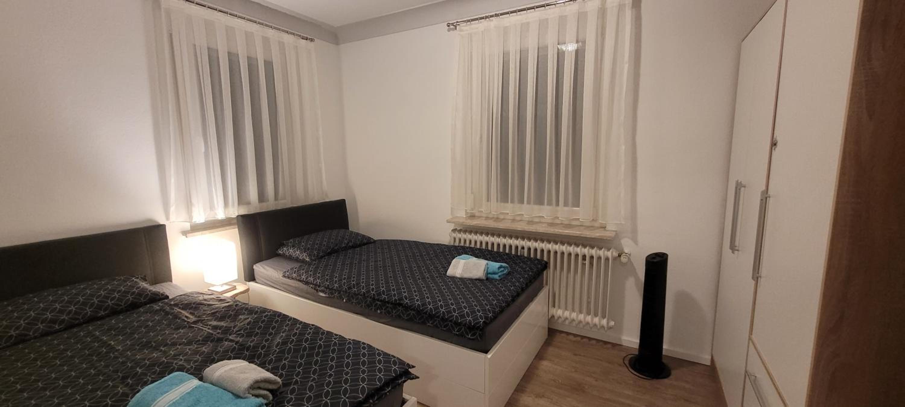 Apartment with Terrace - Photo 32