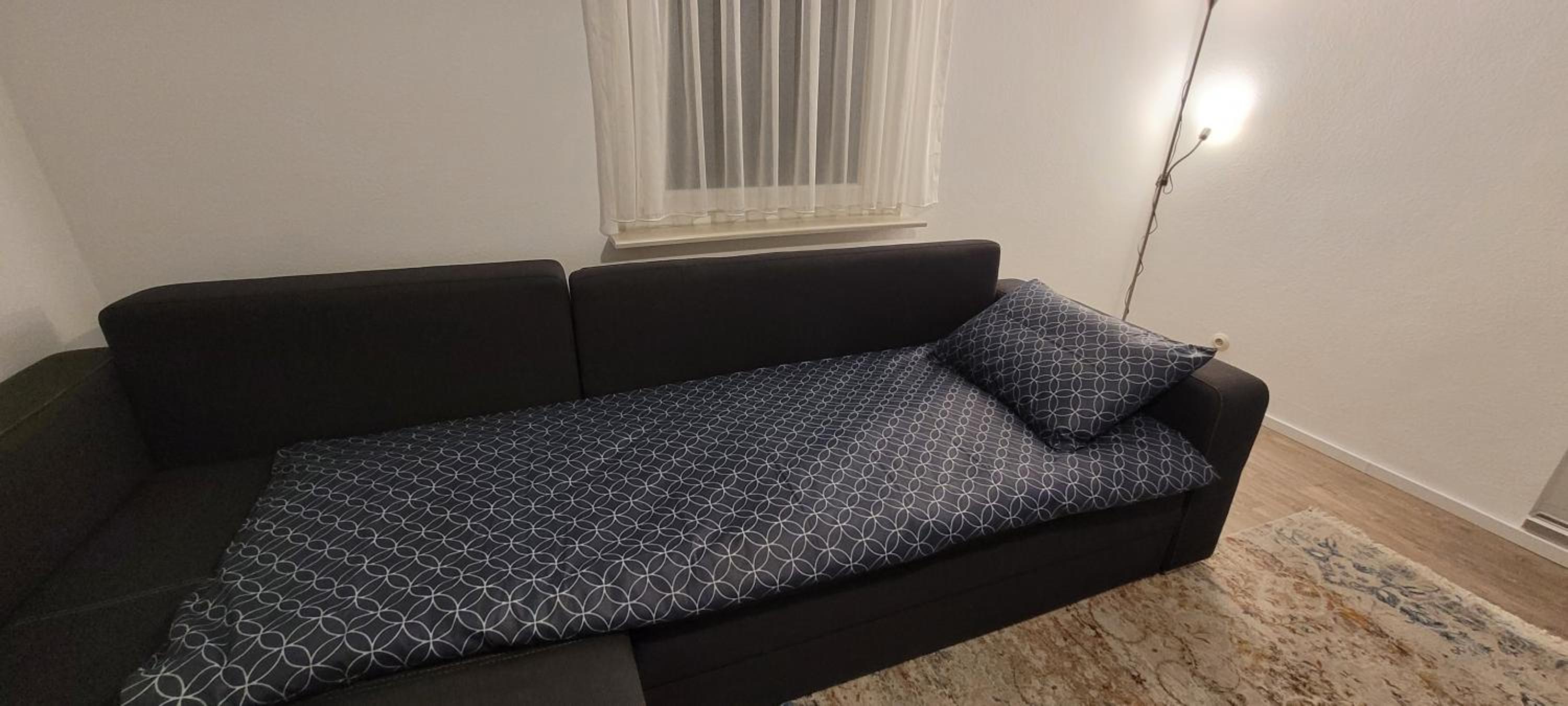 Apartment with Terrace - Photo 31