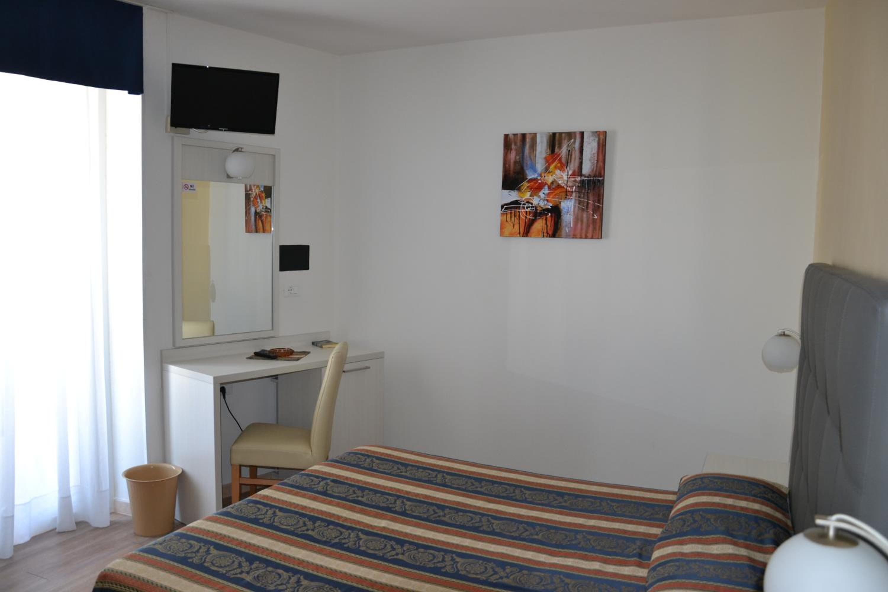 Superior Triple Room - Photo 6