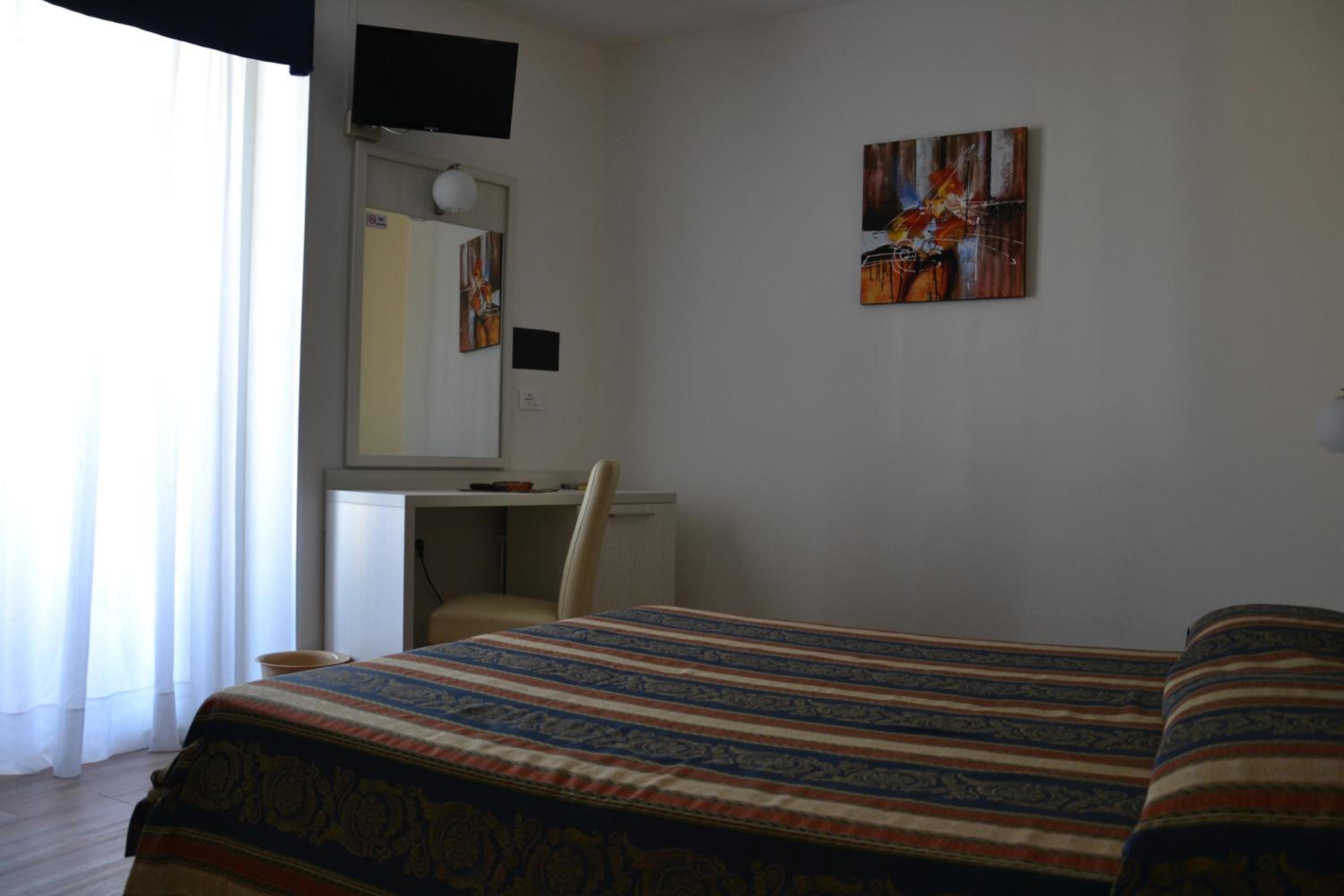 Superior Double Room - Photo 2
