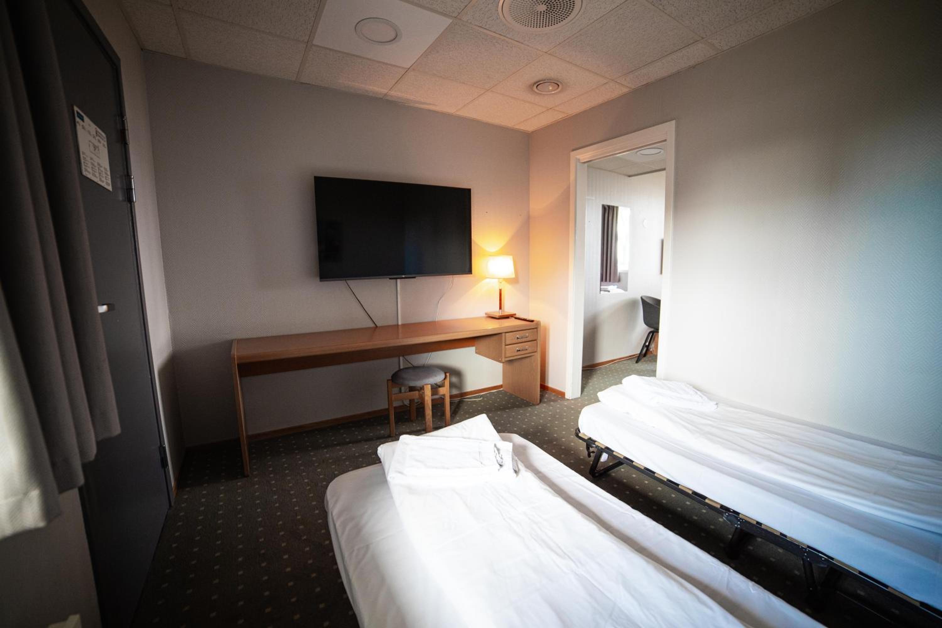 Quadruple Room - Photo 2