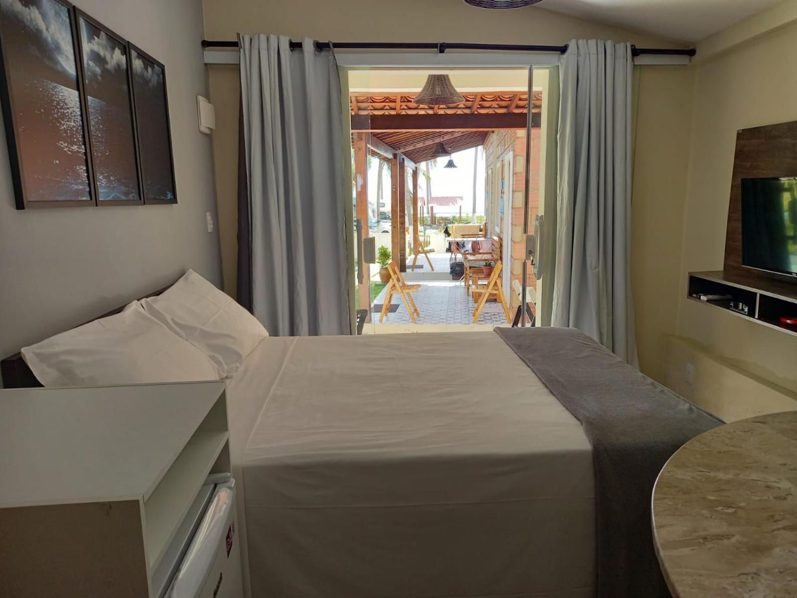 Double Room with Sea View - Photo 19