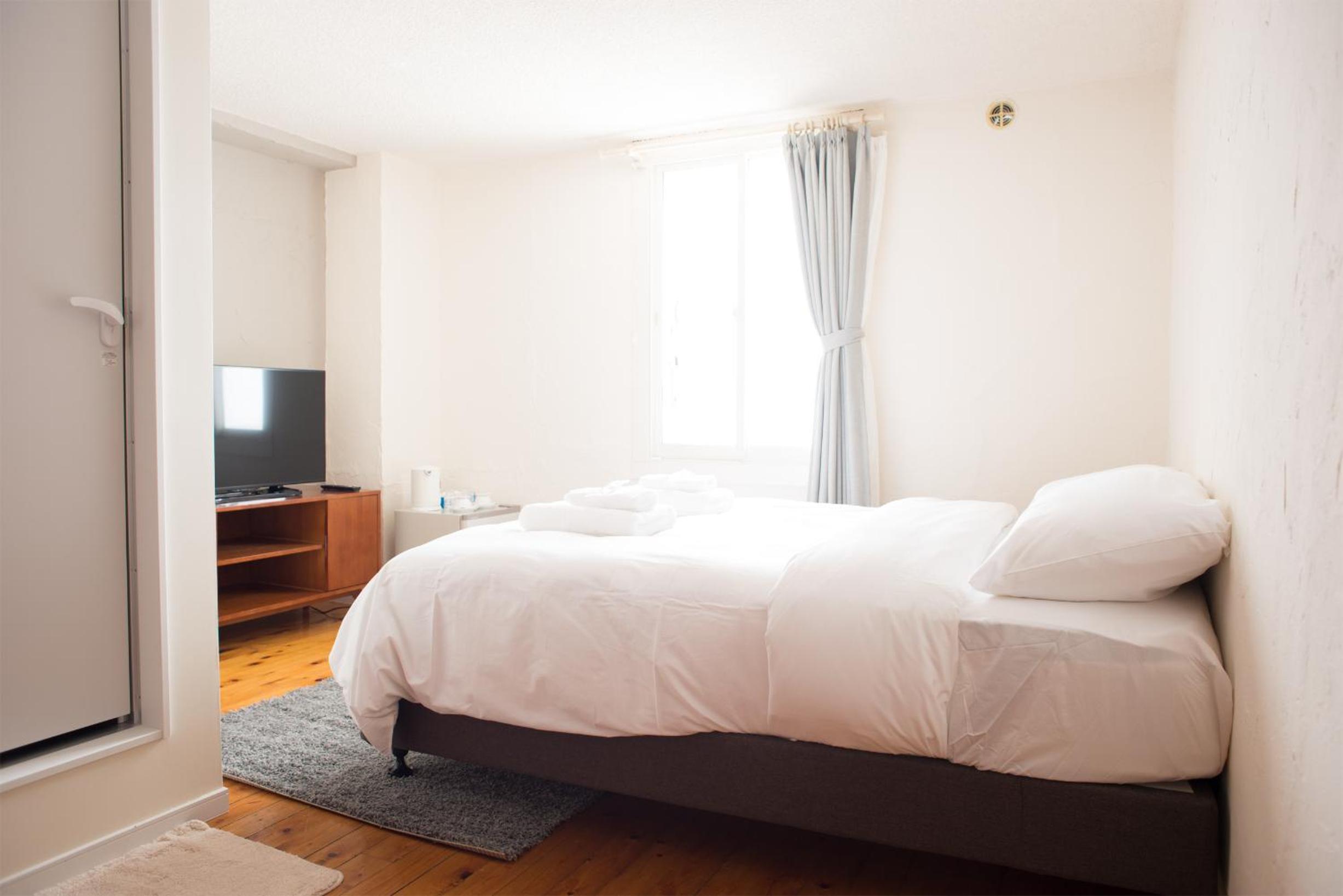 Standard Room with Private Bathroom photo 1