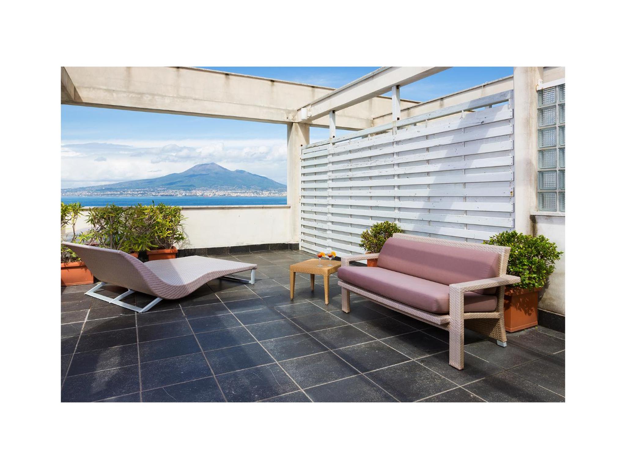 Deluxe Double or Twin Room with Terrace - Photo 4