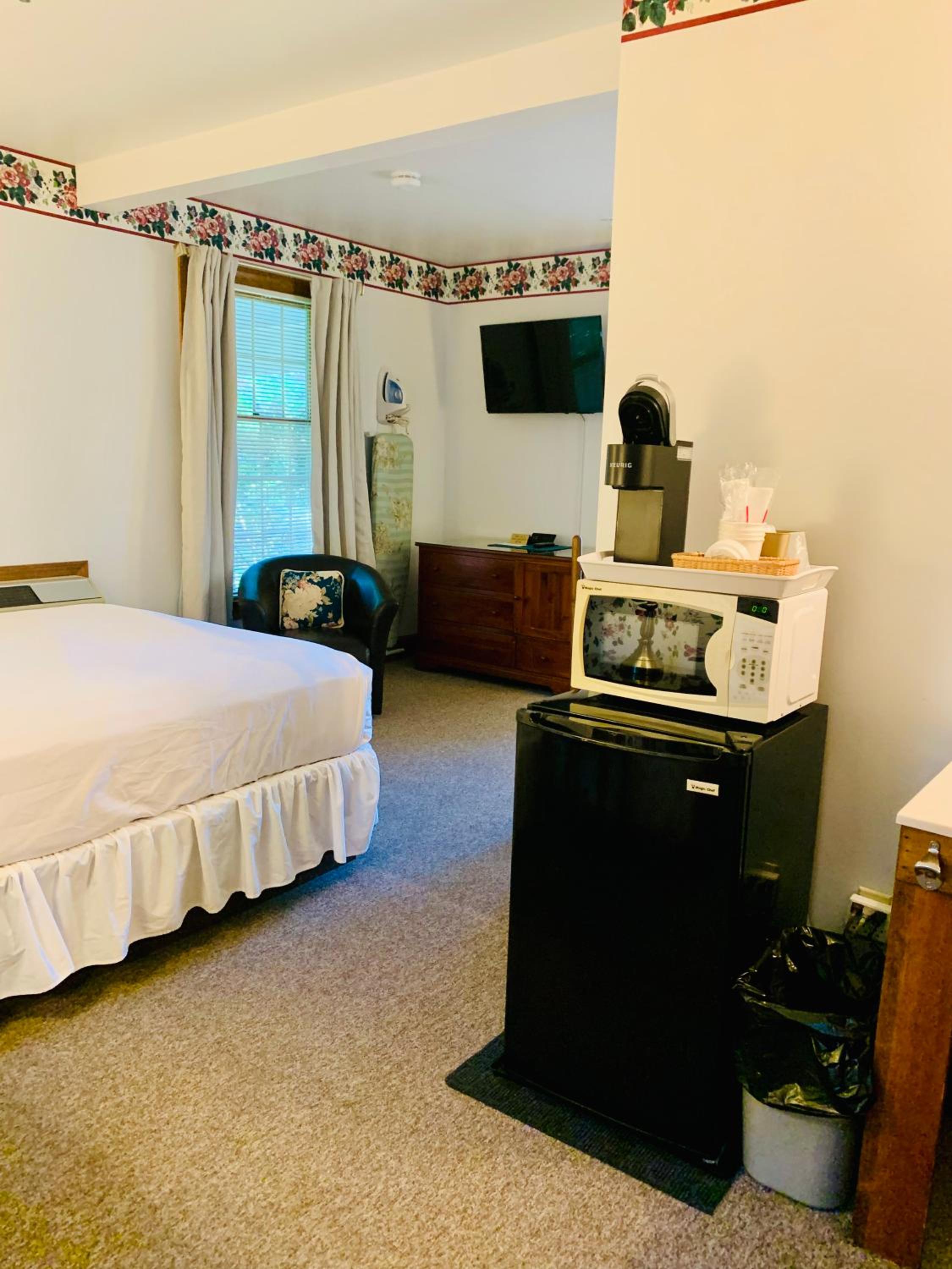 The Chatham Motel, Photo 6