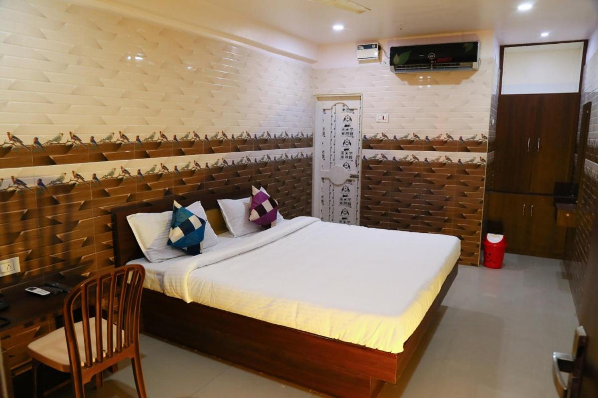 Deluxe Double Room with Shower photo 1