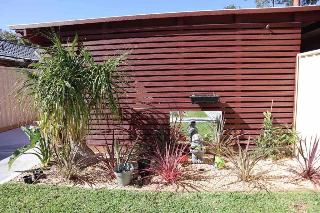 Two-Bedroom House photo 2
